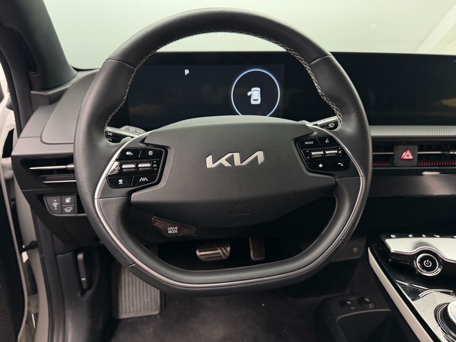 Thumbnail: 2024 Kia EV6 - 4
