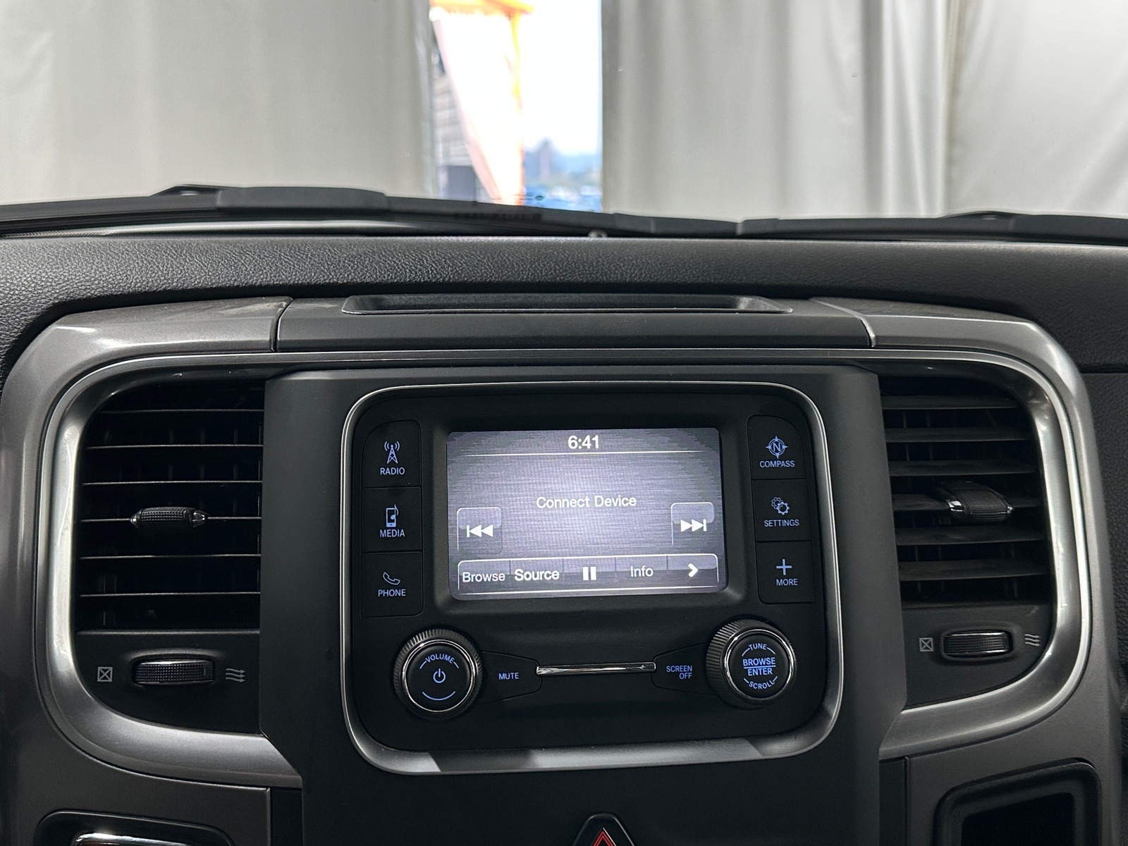 Thumbnail: 2024 RAM 1500 Classic - 4
