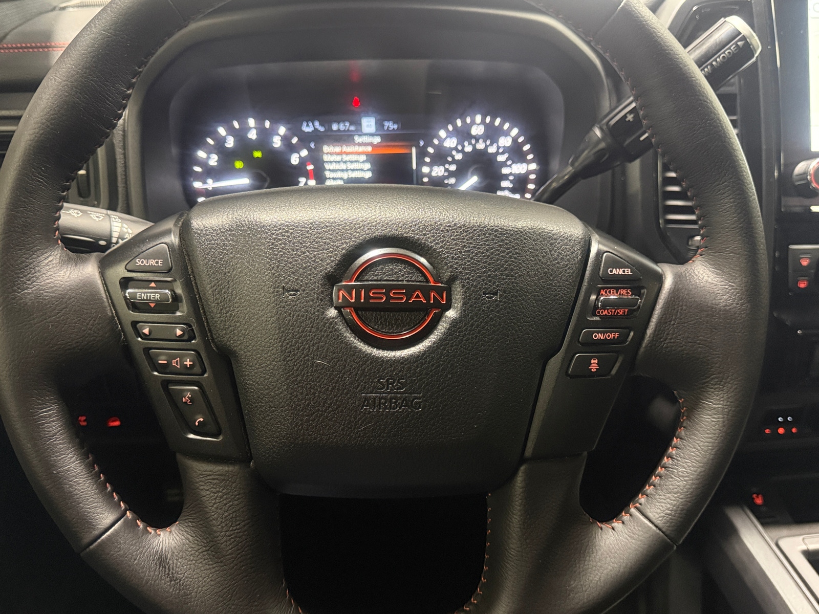 Thumbnail: 2024 Nissan Titan - 4