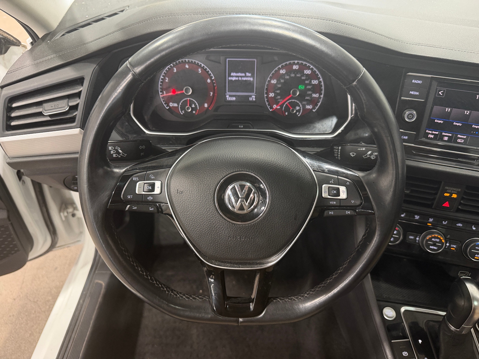 Thumbnail: 2019 Volkswagen Jetta - 4