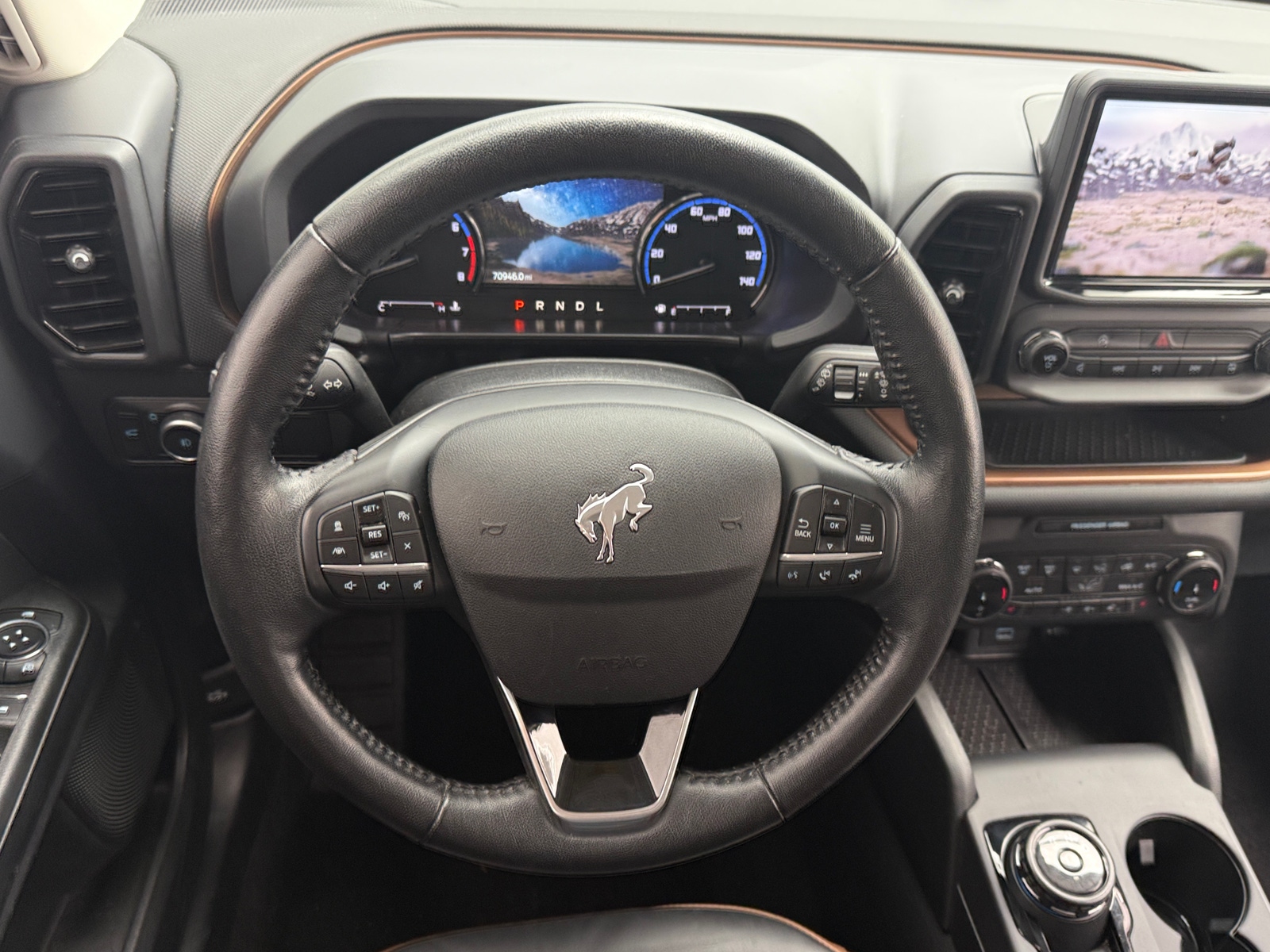 Thumbnail: 2022 Ford Bronco Sport - 5