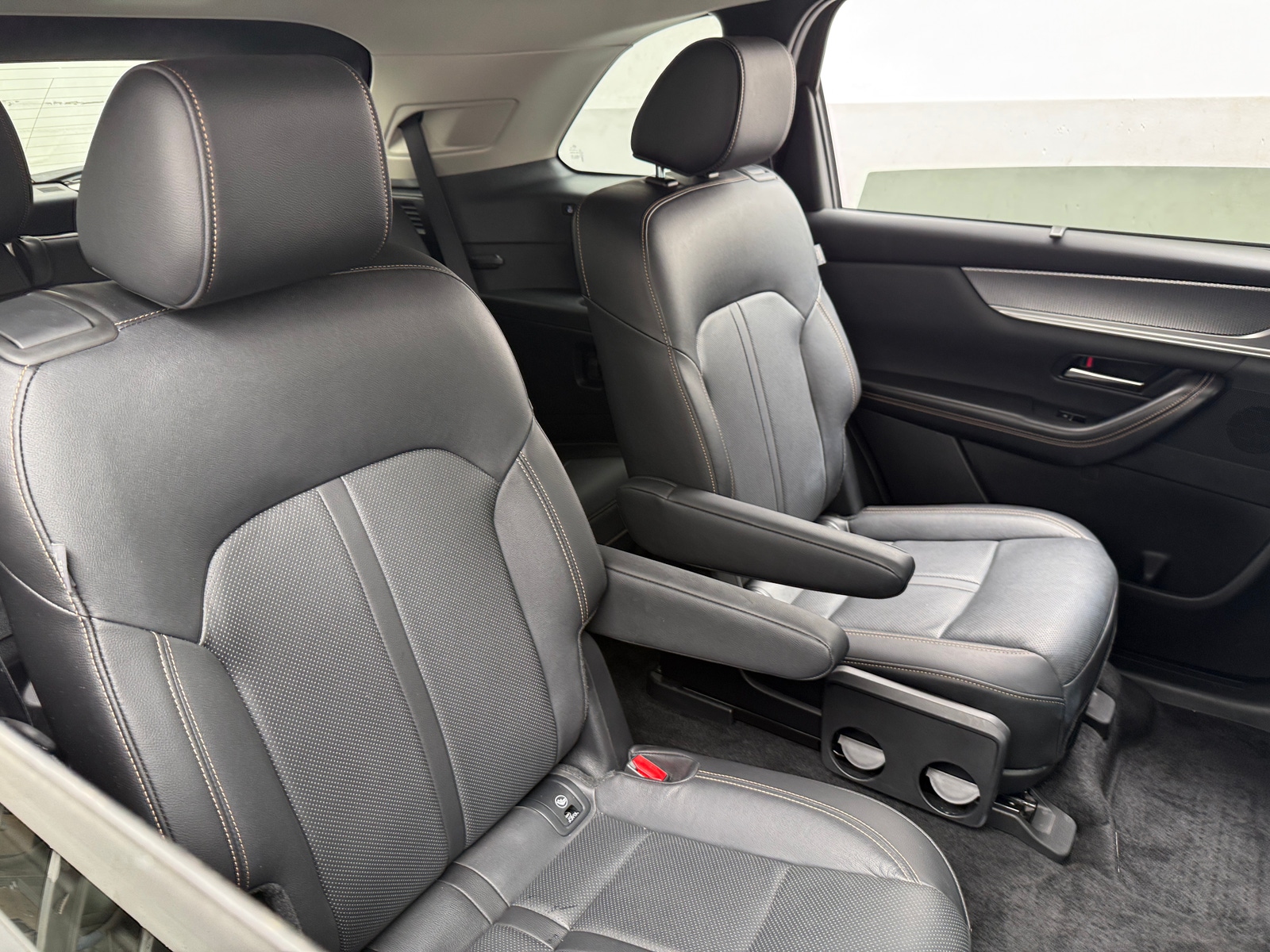 Thumbnail: 2024 Mazda CX-90 - 5