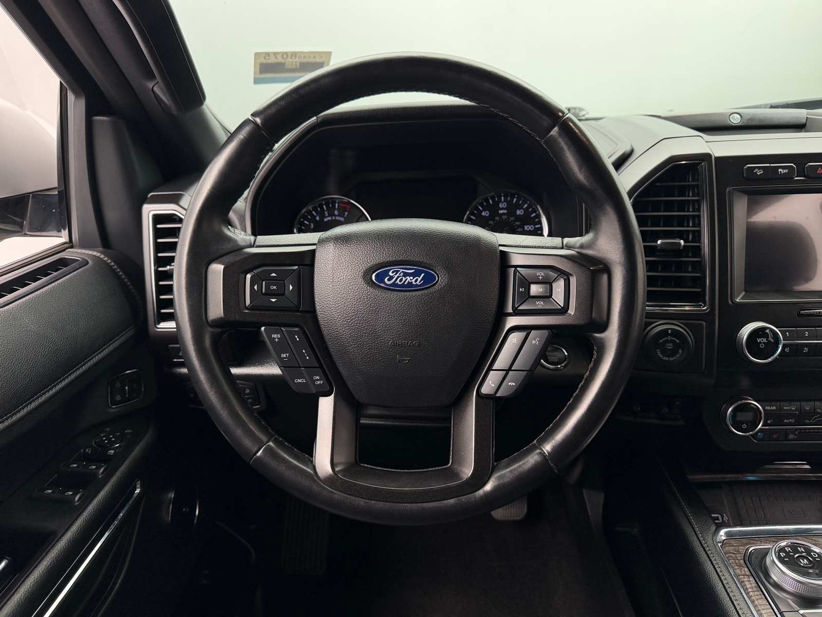 Thumbnail: 2019 Ford Expedition - 4