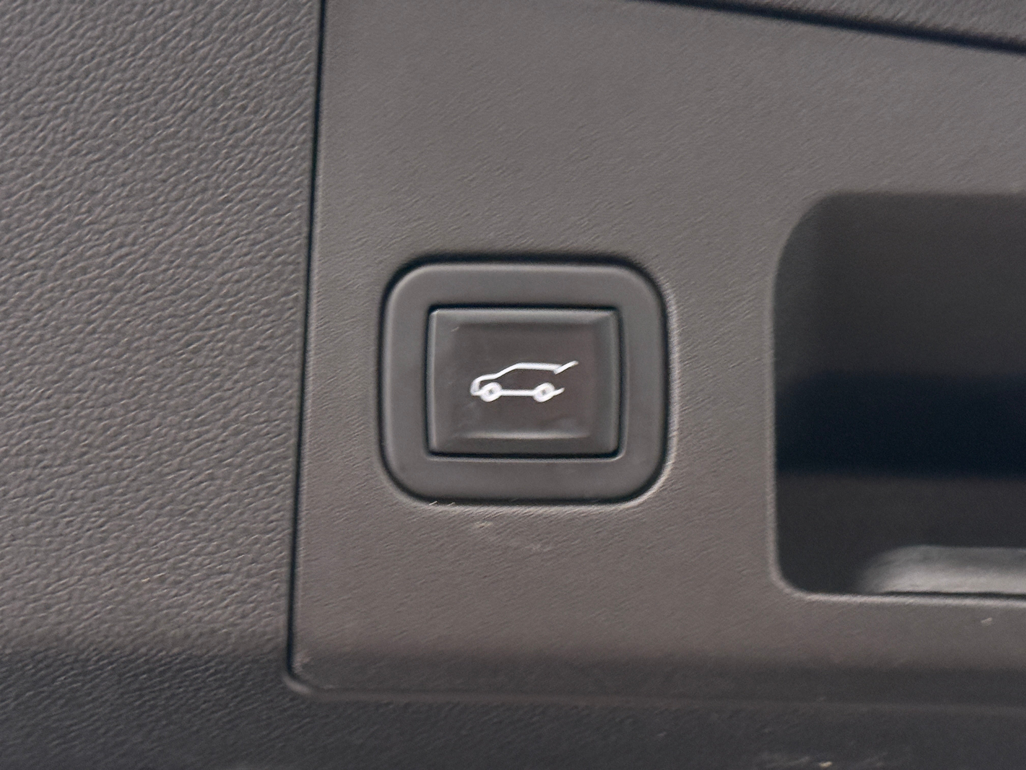 1GYFZER42LF114757
