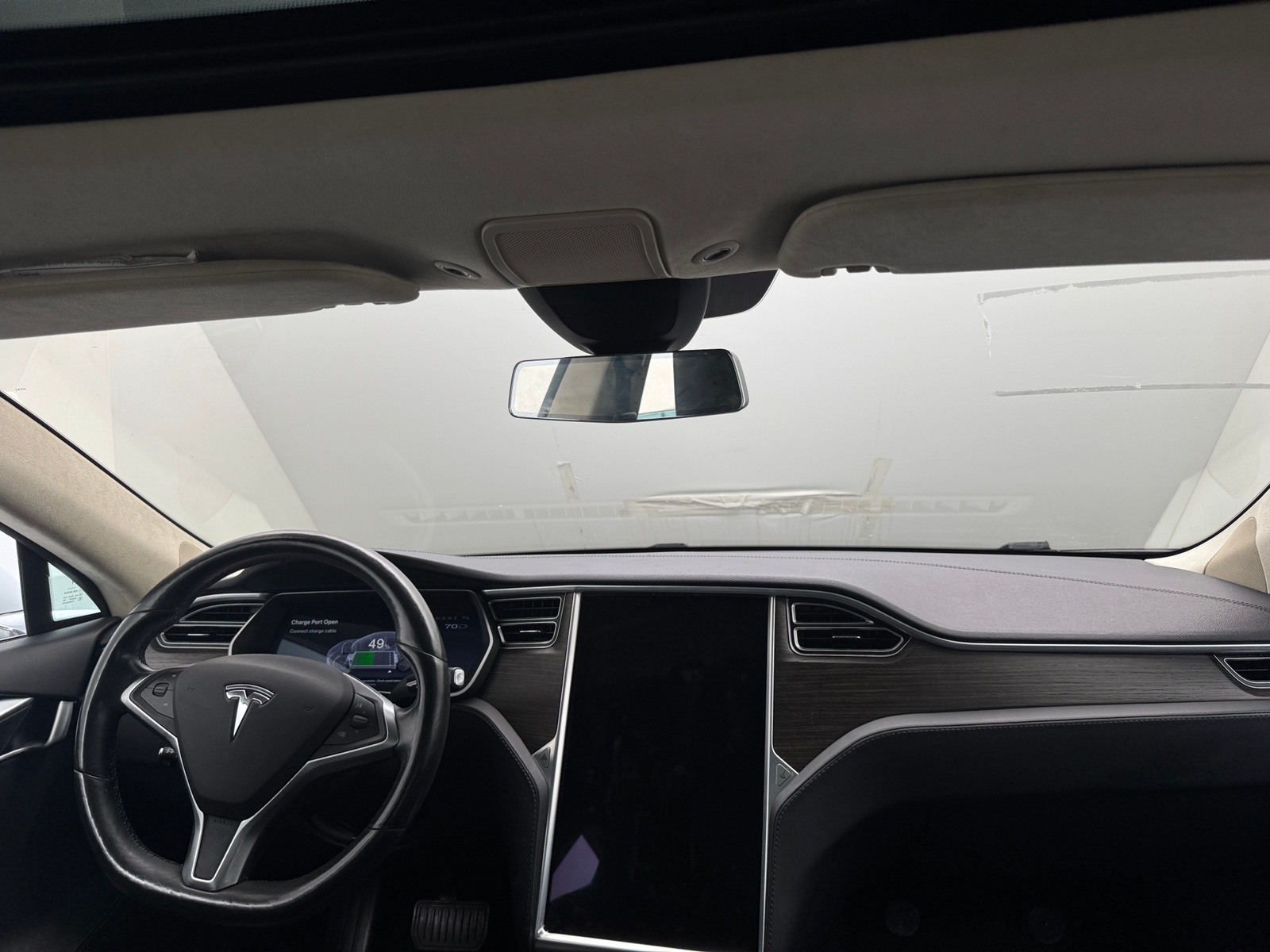 Thumbnail: 2015 Tesla Model S - 3