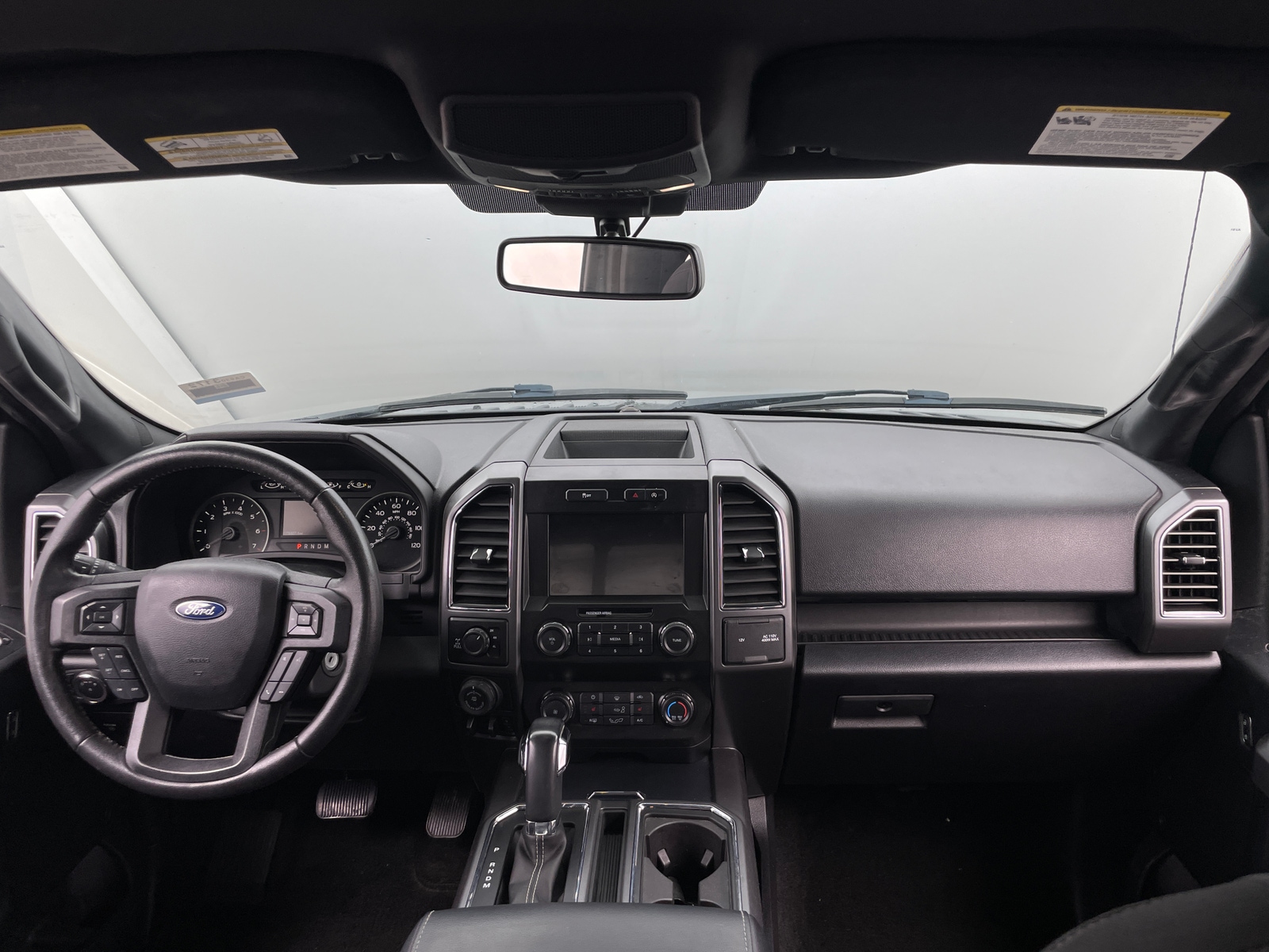 Thumbnail: 2019 Ford Econoline - 3