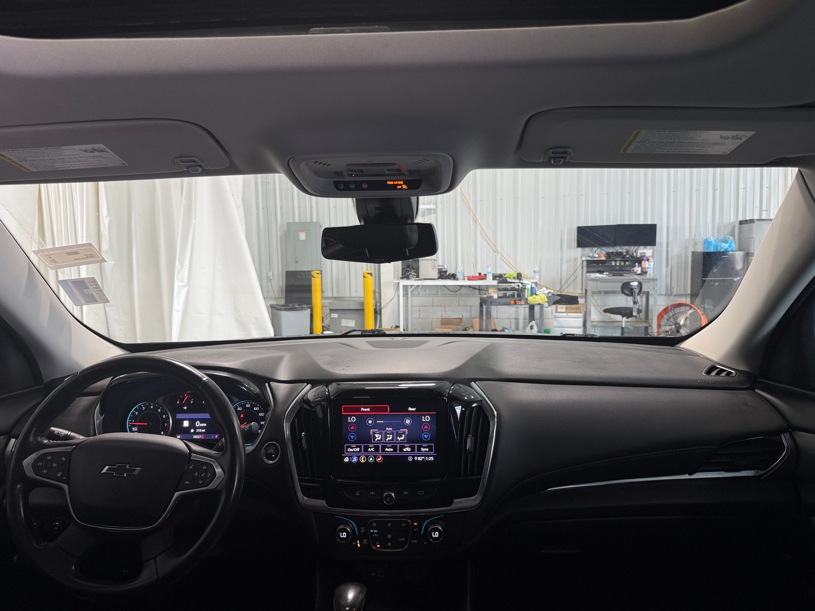 Thumbnail: 2021 Chevrolet Traverse - 2