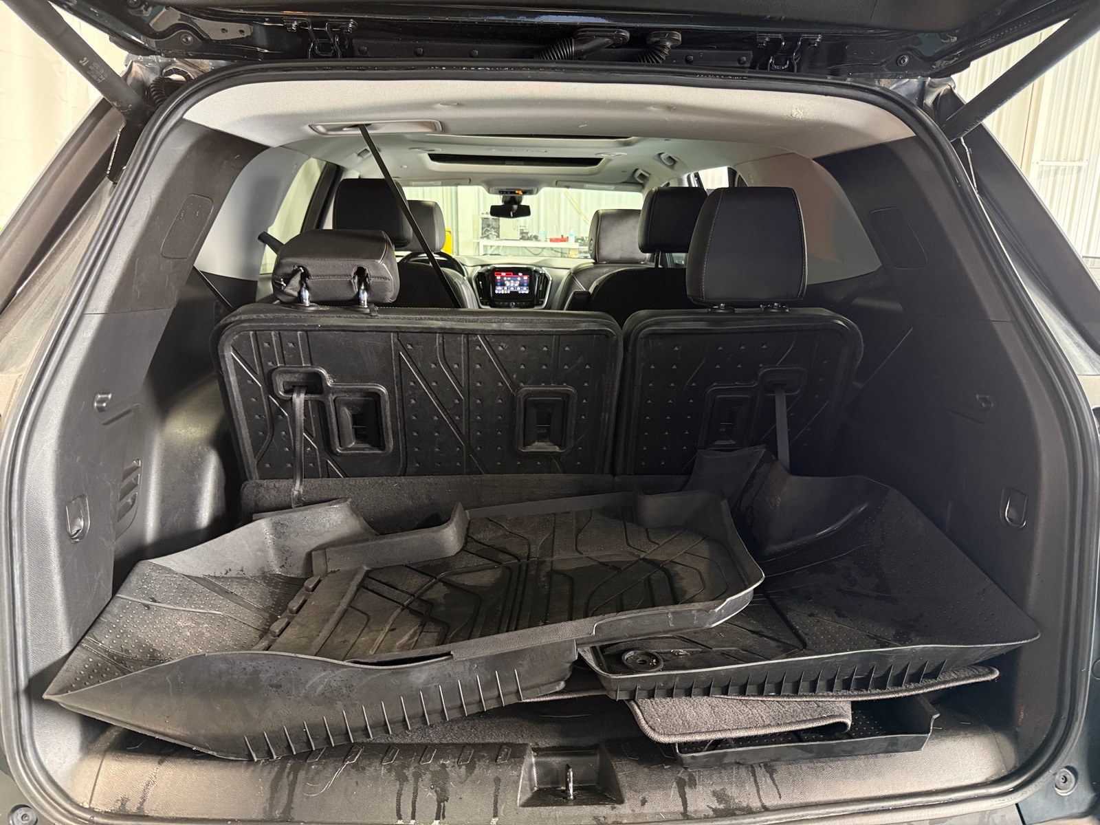 Thumbnail: 2021 Chevrolet Traverse - 6