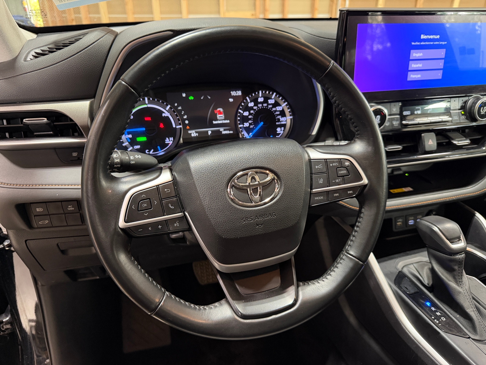 Thumbnail: 2023 Toyota Highlander - 5