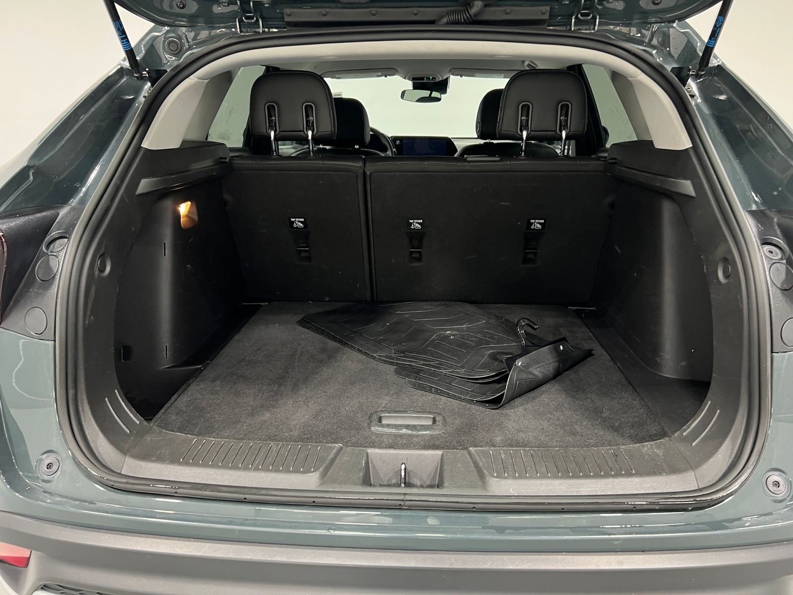 Thumbnail: 2025 Chevrolet Trax - 6