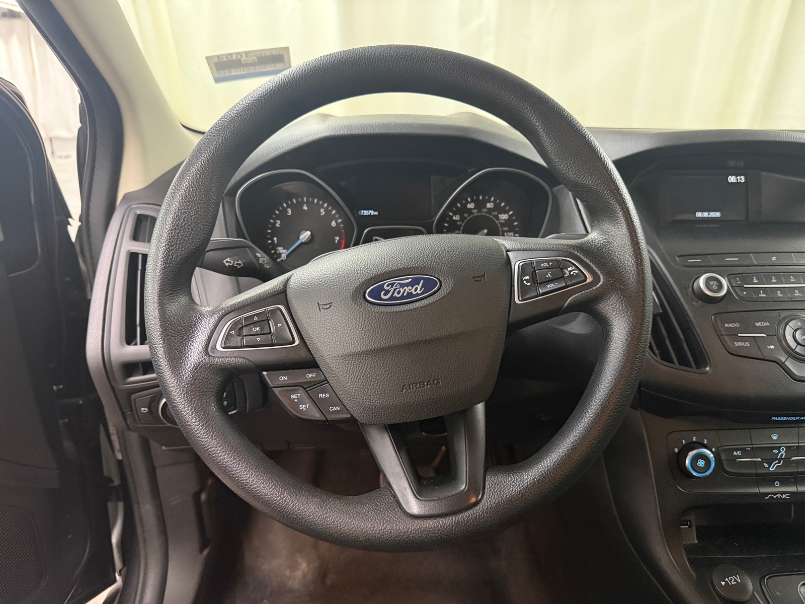 Thumbnail: 2018 Ford Focus - 5