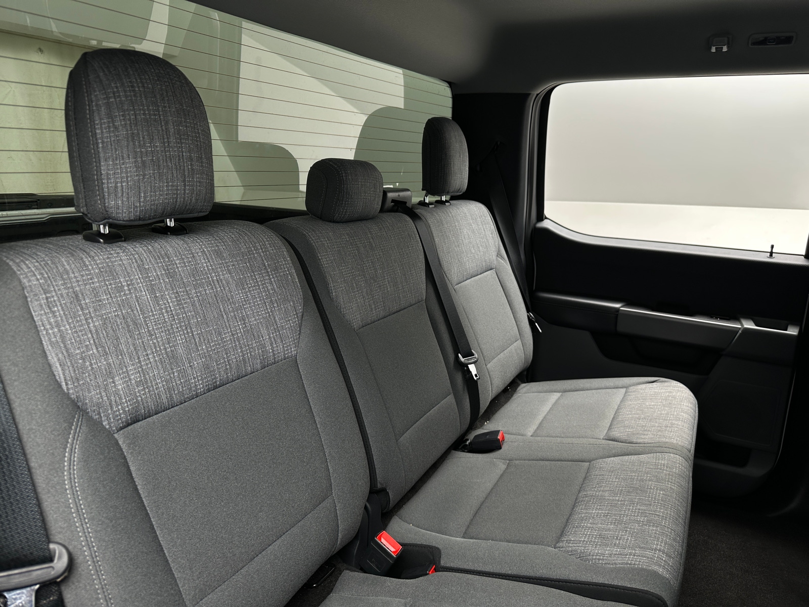 Thumbnail: 2021 Ford Econoline - 6