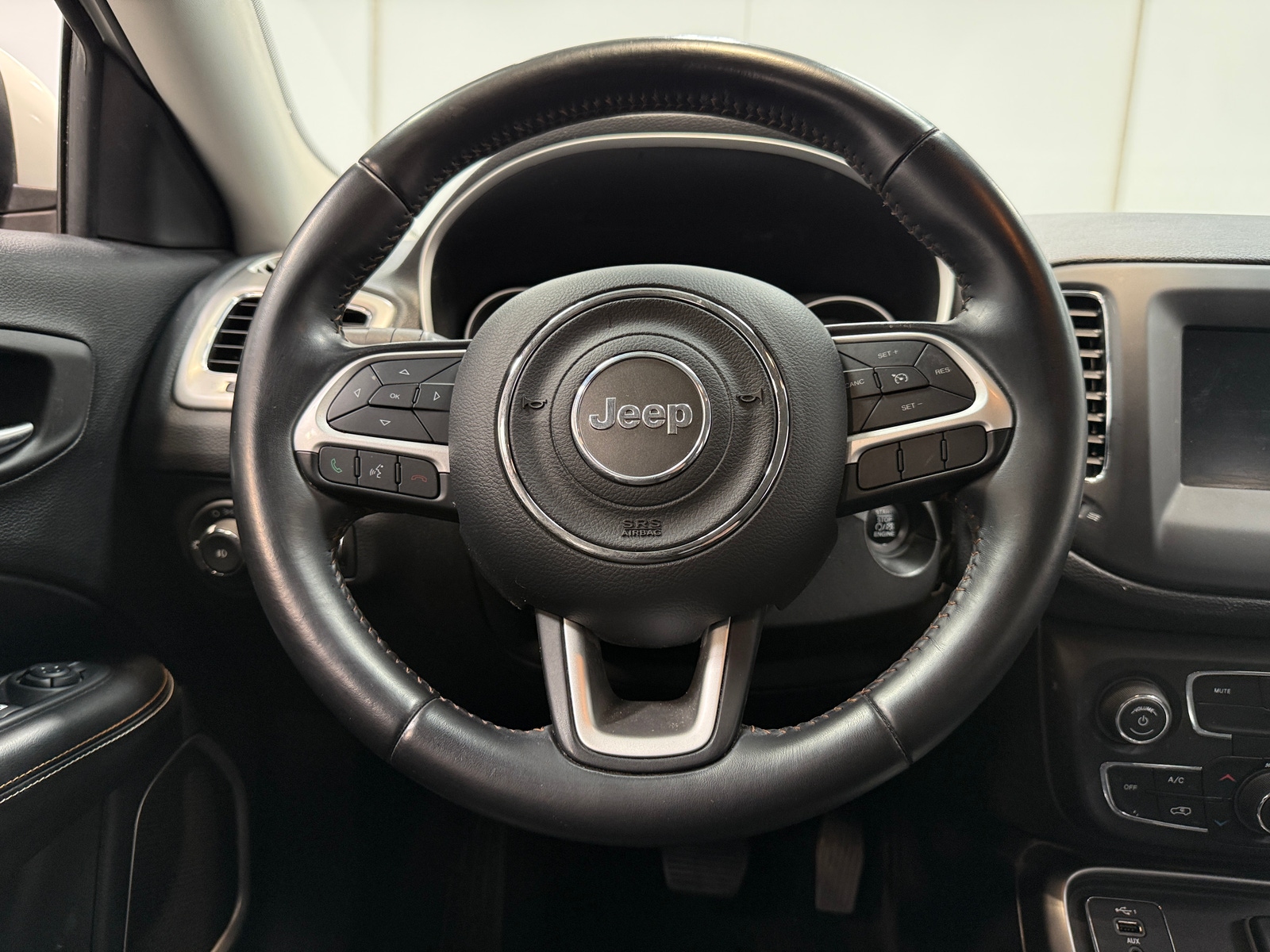 Thumbnail: 2019 Jeep Compass - 5