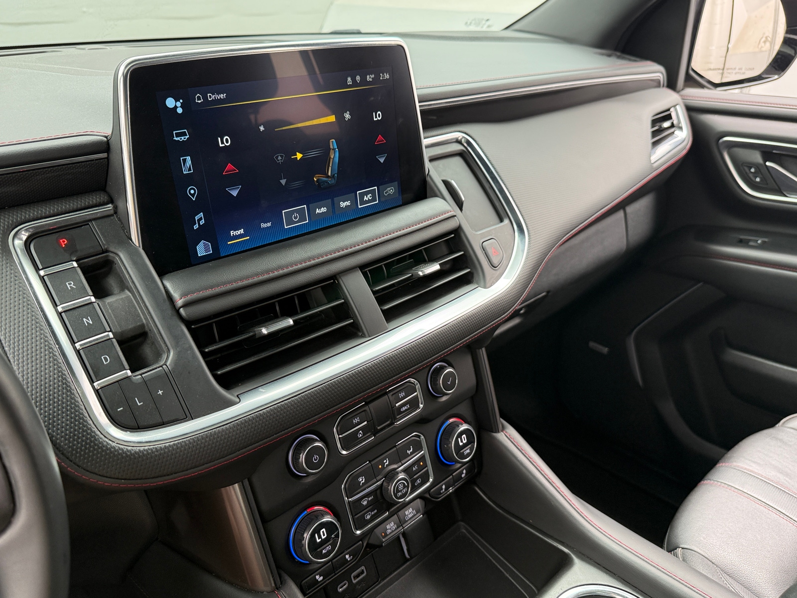Thumbnail: 2023 Chevrolet Tahoe - 3