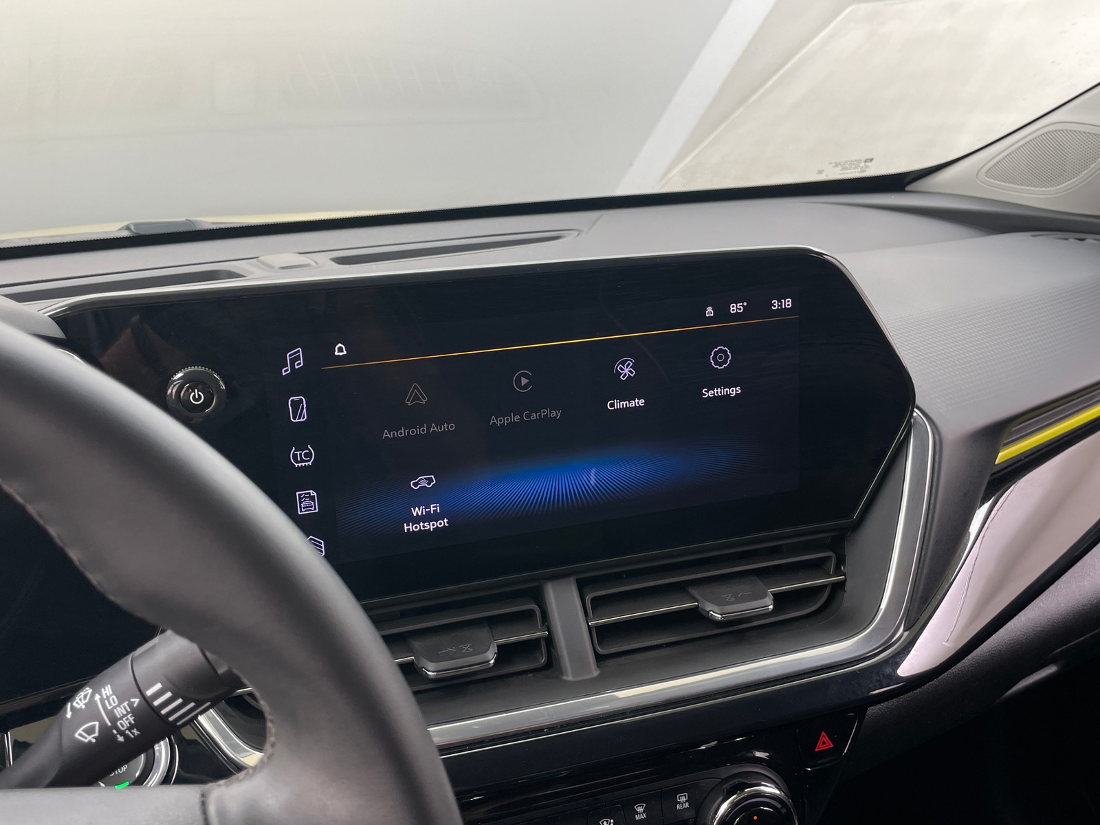 Thumbnail: 2024 Chevrolet Trax - 3