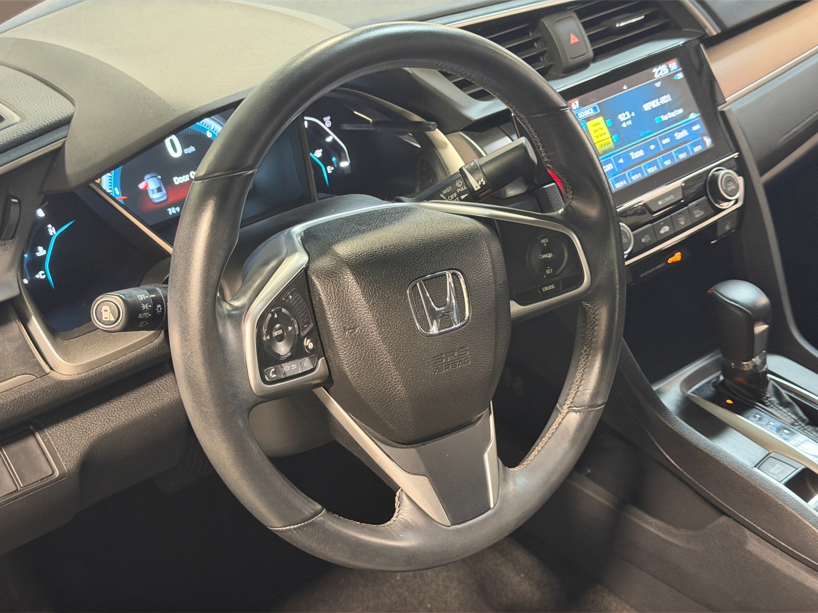 Thumbnail: 2017 Honda Civic - 4