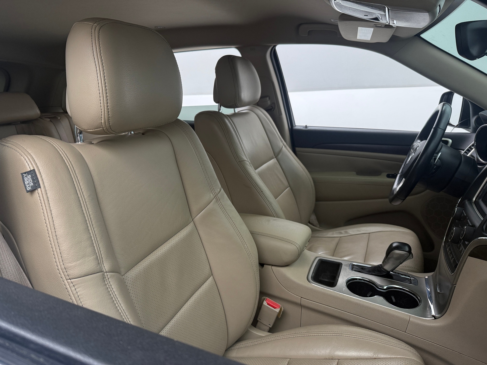 Thumbnail: 2017 Jeep Grand Cherokee - 2