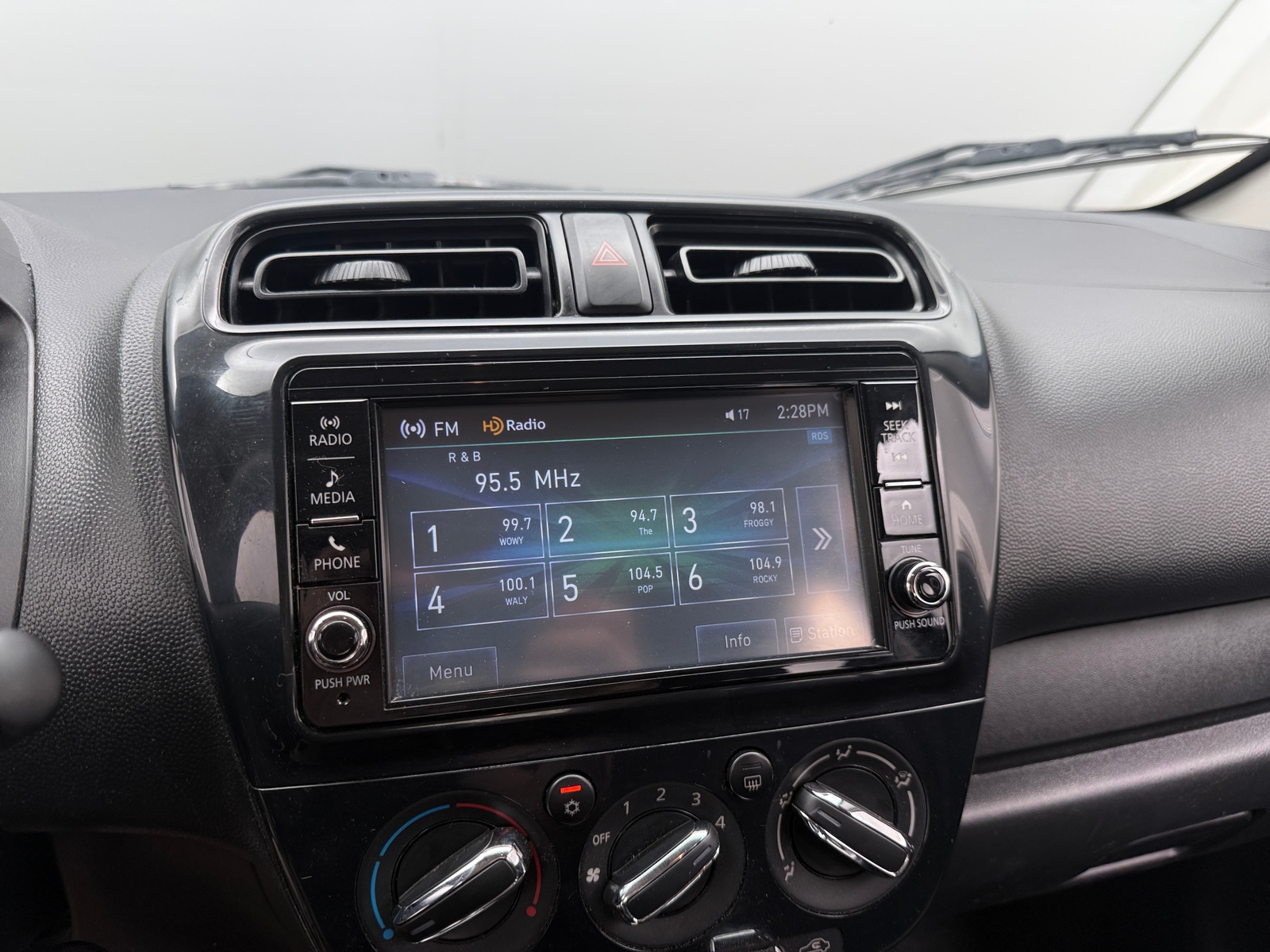 Thumbnail: 2019 Mitsubishi Mirage - 4
