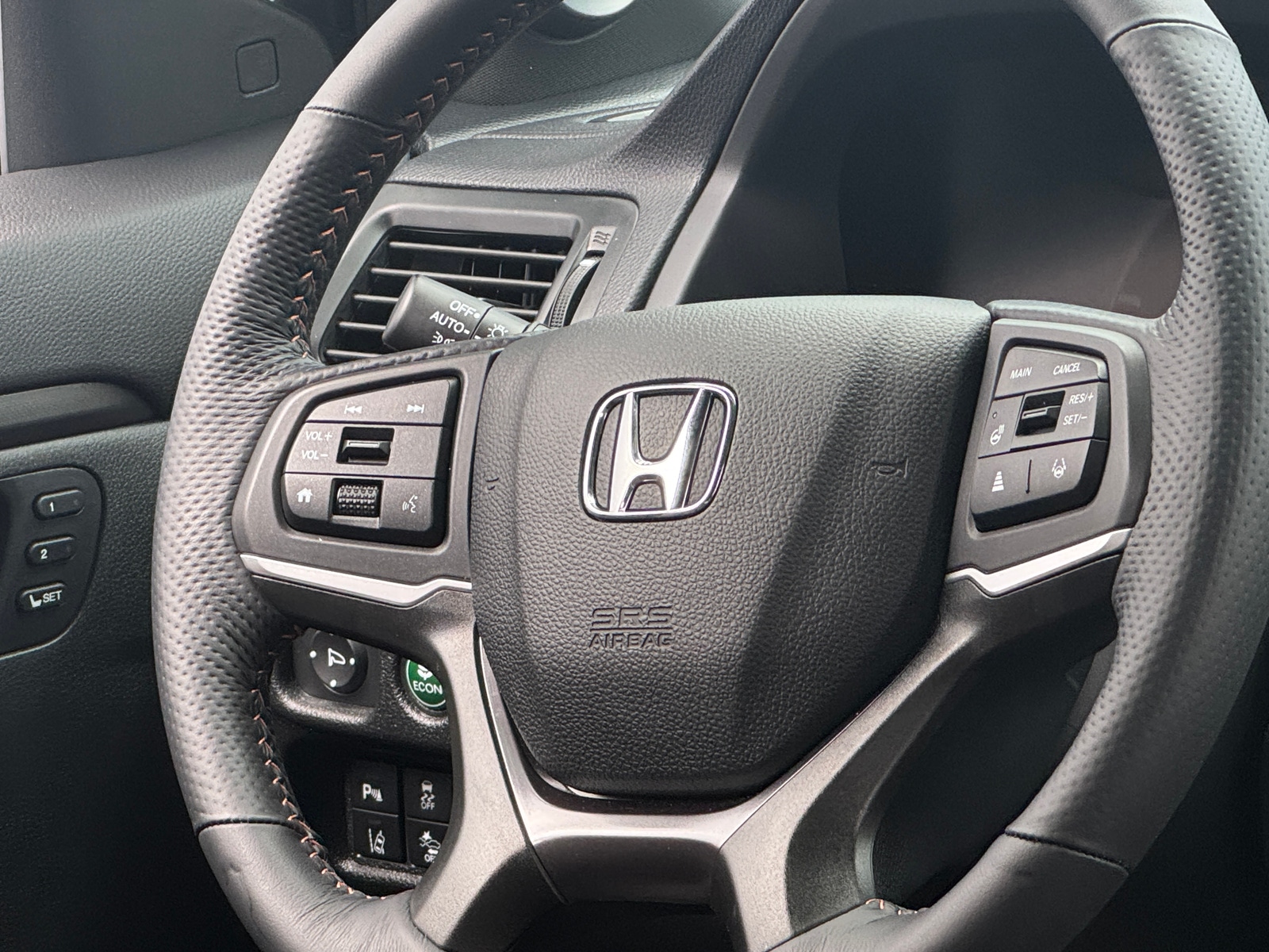Thumbnail: 2025 Honda Ridgeline - 4