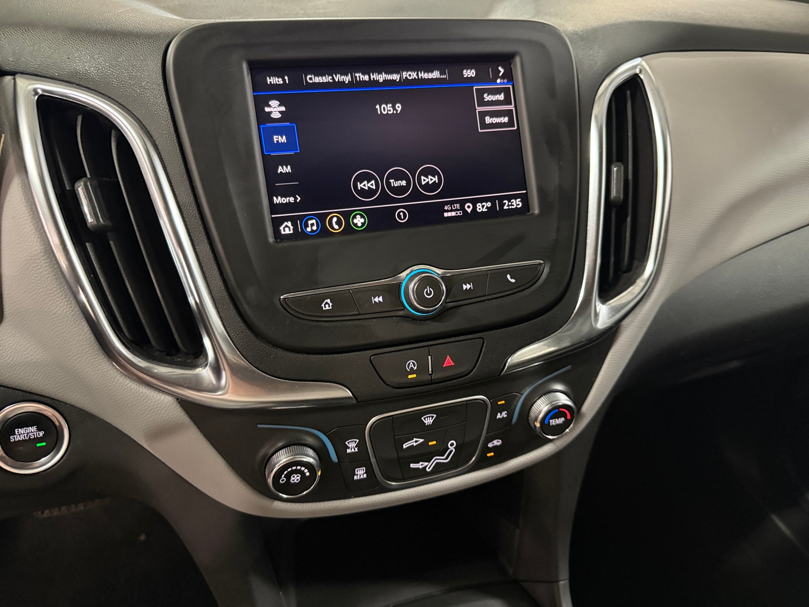 Thumbnail: 2024 Chevrolet Equinox - 4