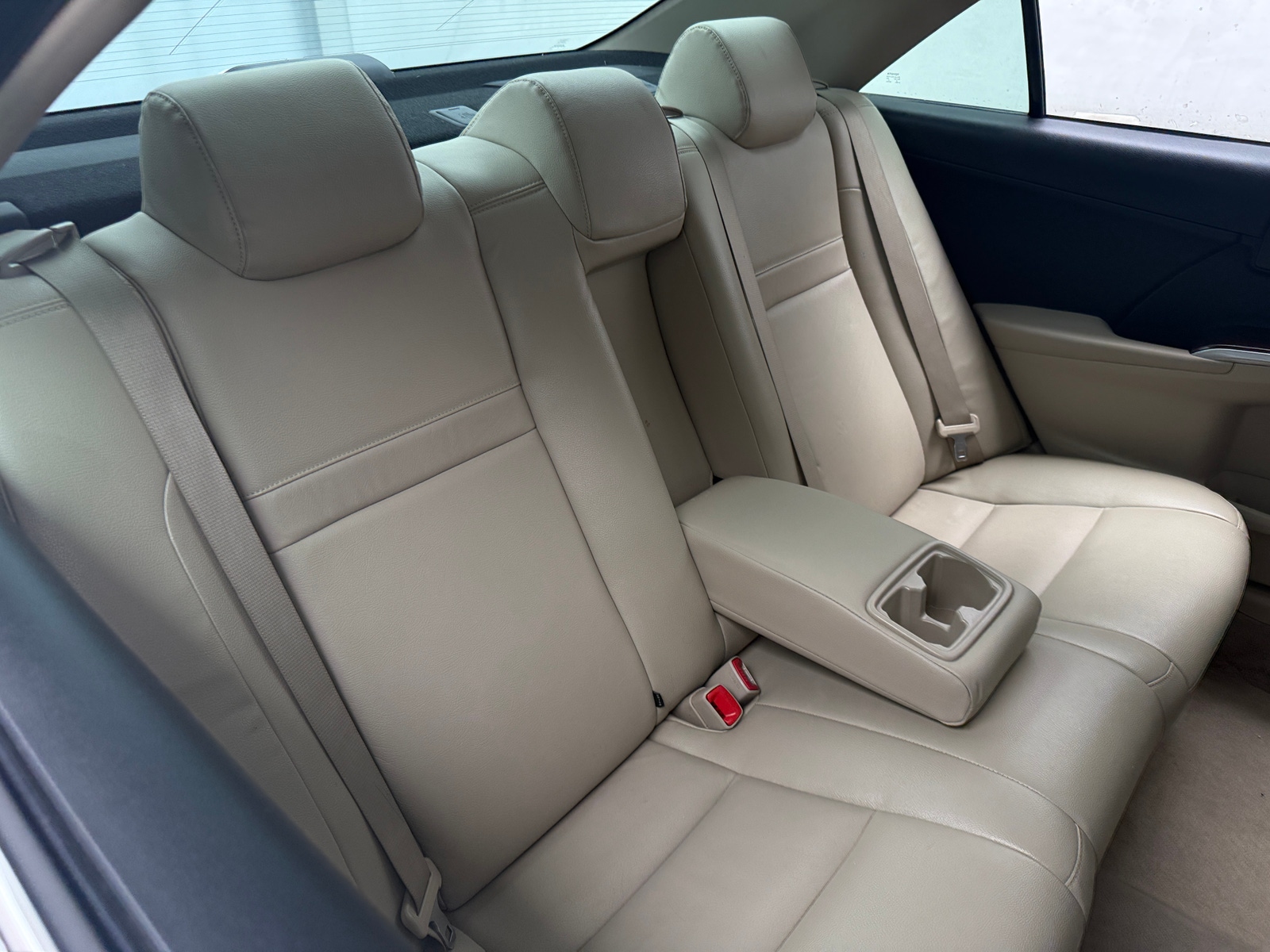 Thumbnail: 2013 Toyota Camry - 6