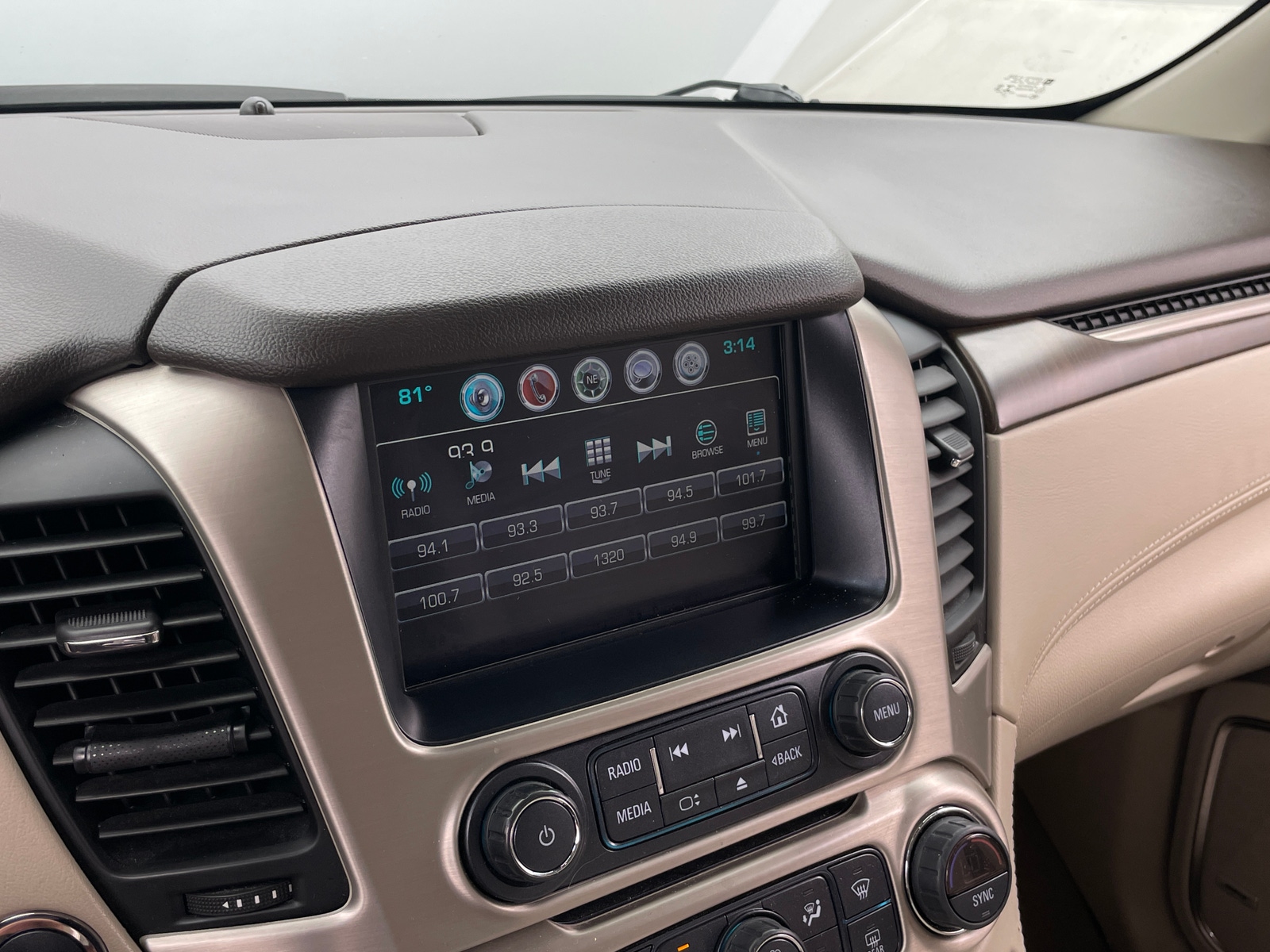 Thumbnail: 2020 GMC Yukon - 3