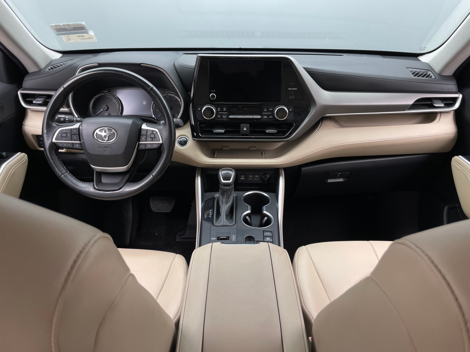 Thumbnail: 2024 Toyota Highlander - 2