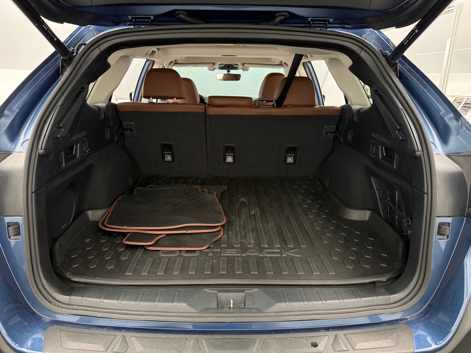Thumbnail: 2022 Subaru Outback - 6
