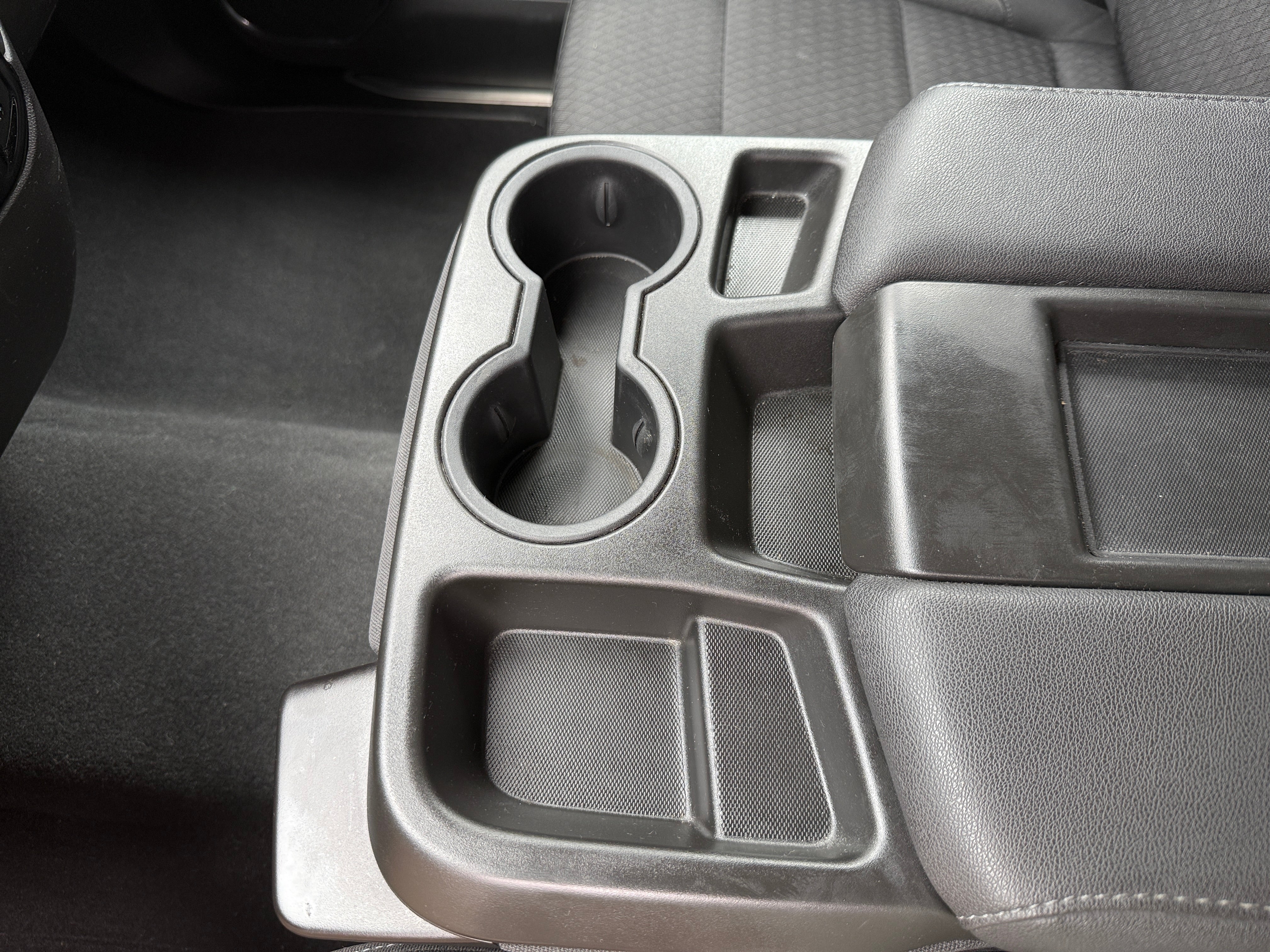 2023 Chevrolet Silverado 1500 LT - Photo 7