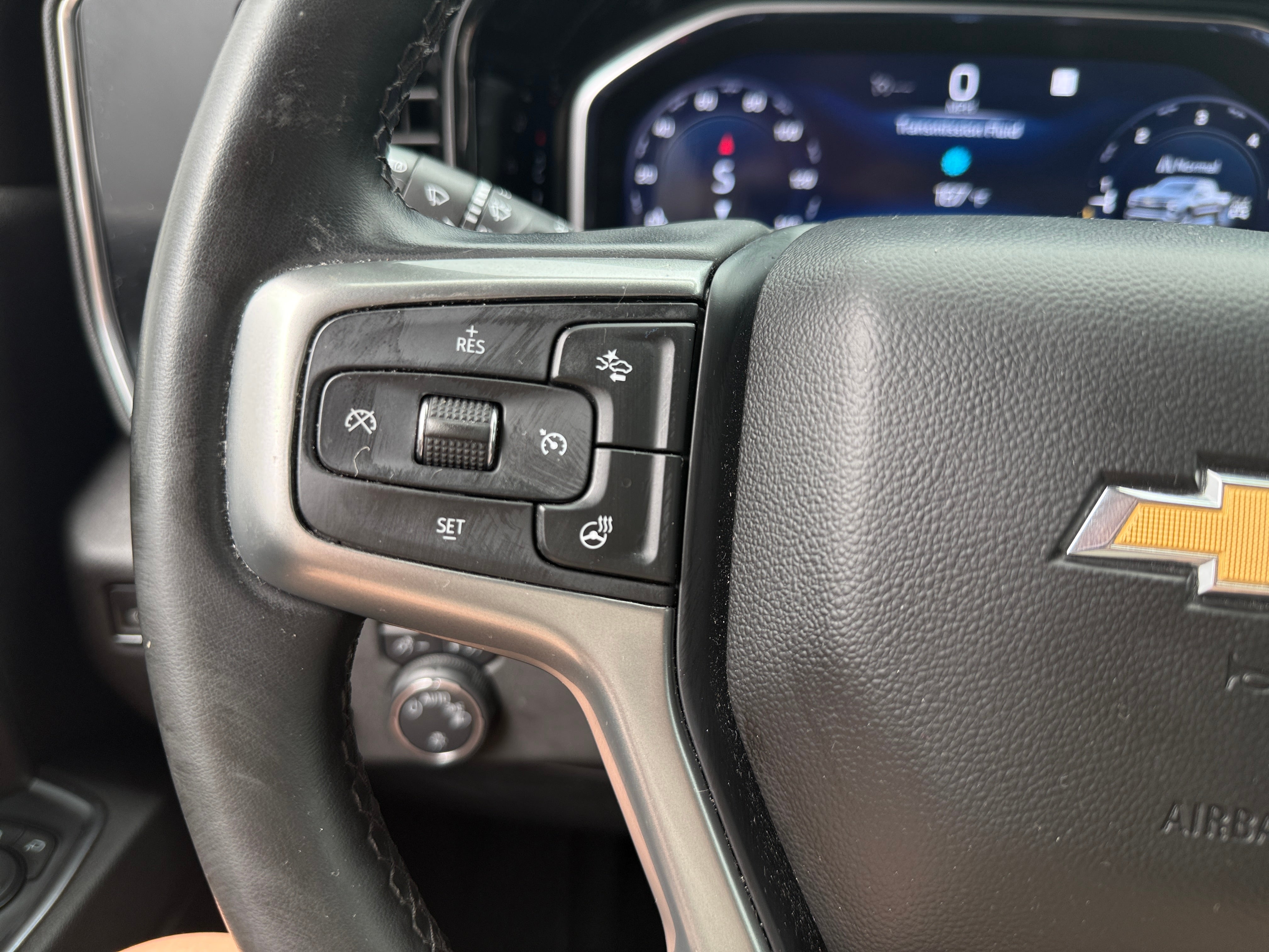 2023 Chevrolet Silverado 1500 LT - Photo 14