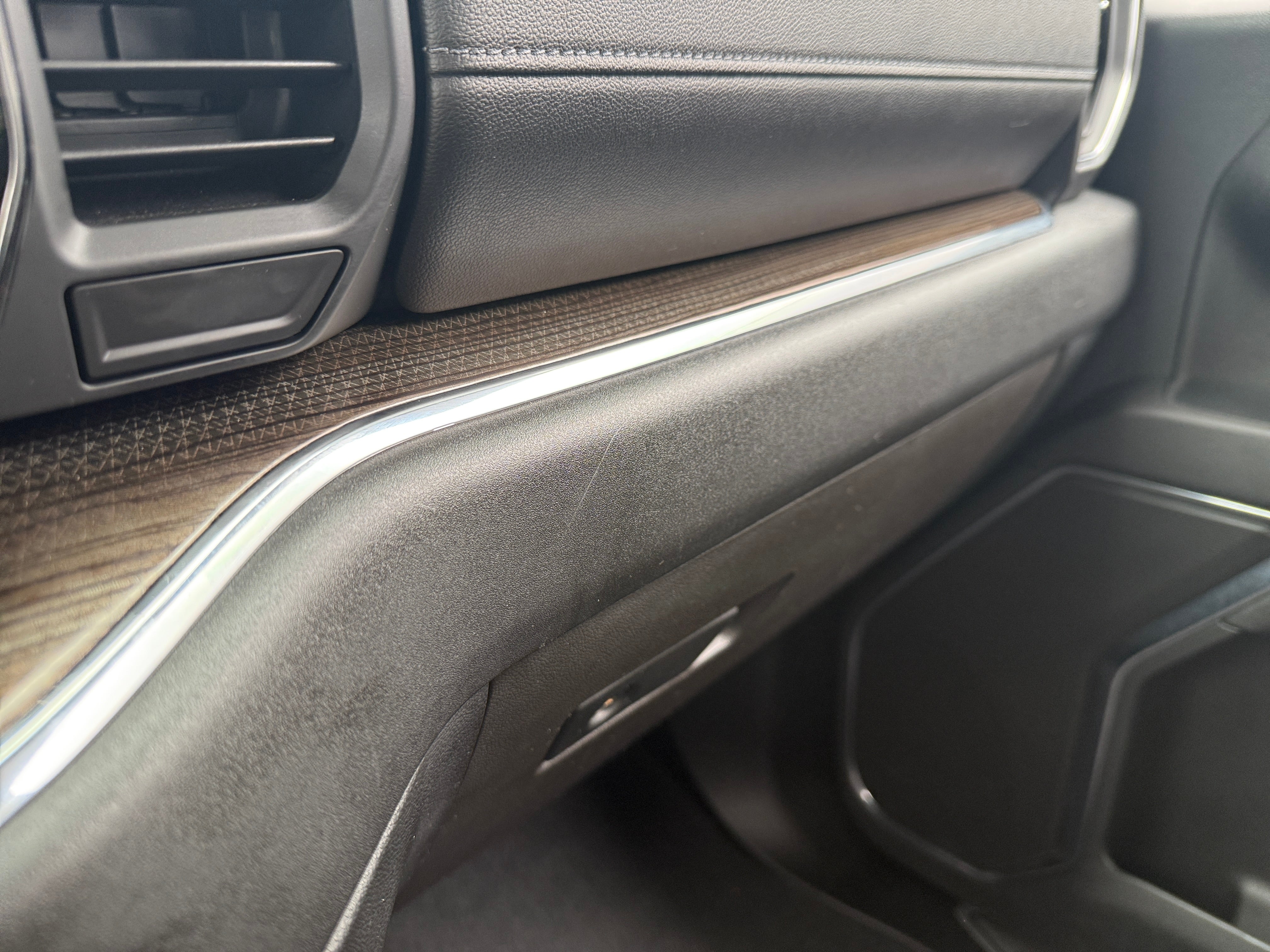 2023 Chevrolet Silverado 1500 LT - Photo 21
