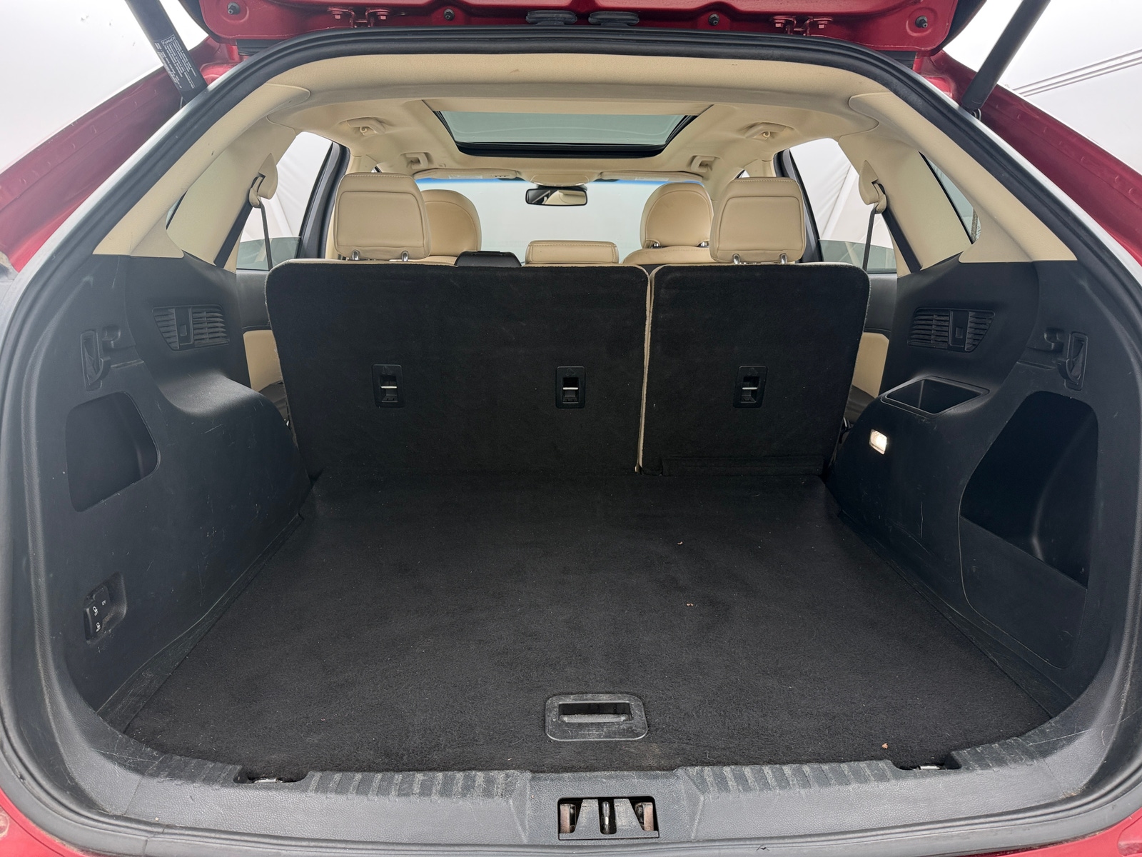 Thumbnail: 2019 Ford Edge - 6