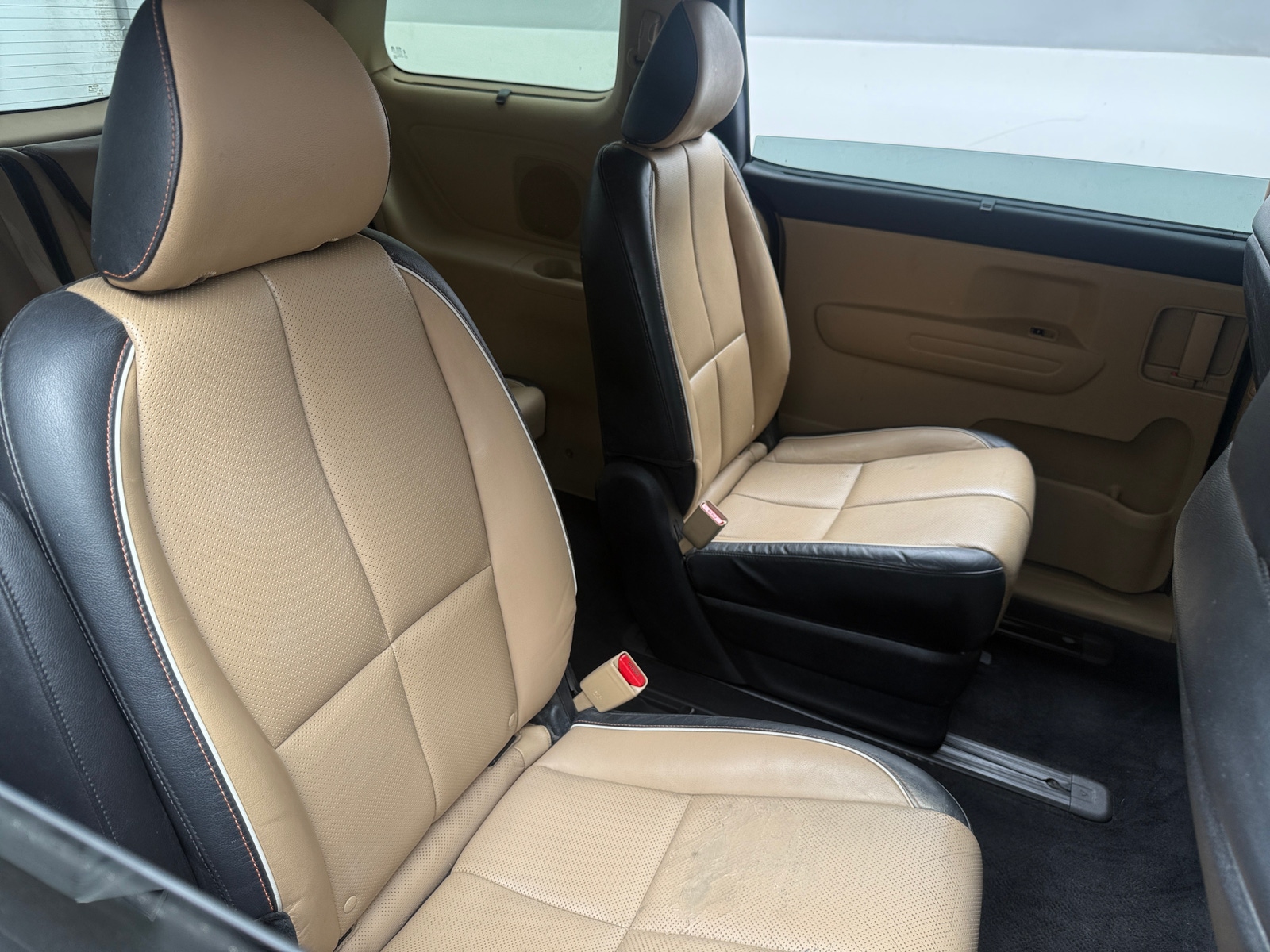 Thumbnail: 2017 Kia Sedona - 5