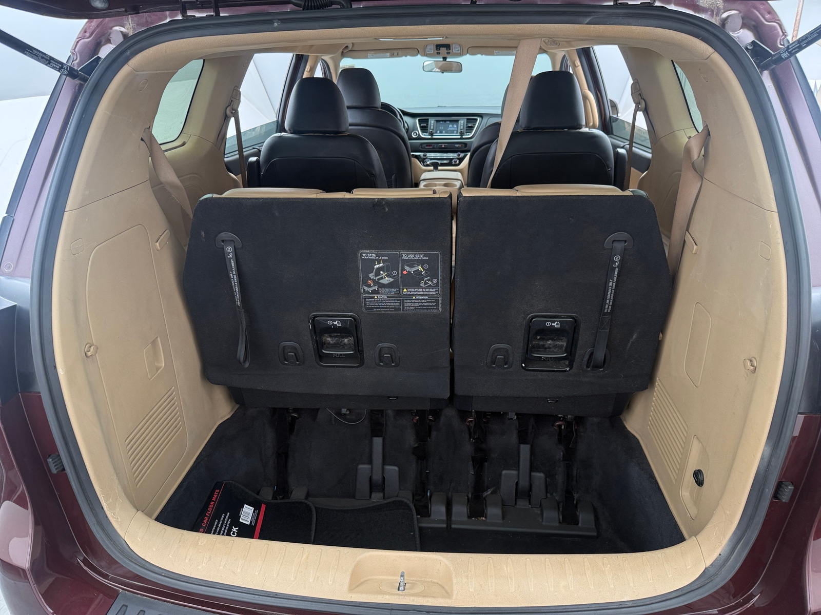 Thumbnail: 2017 Kia Sedona - 6