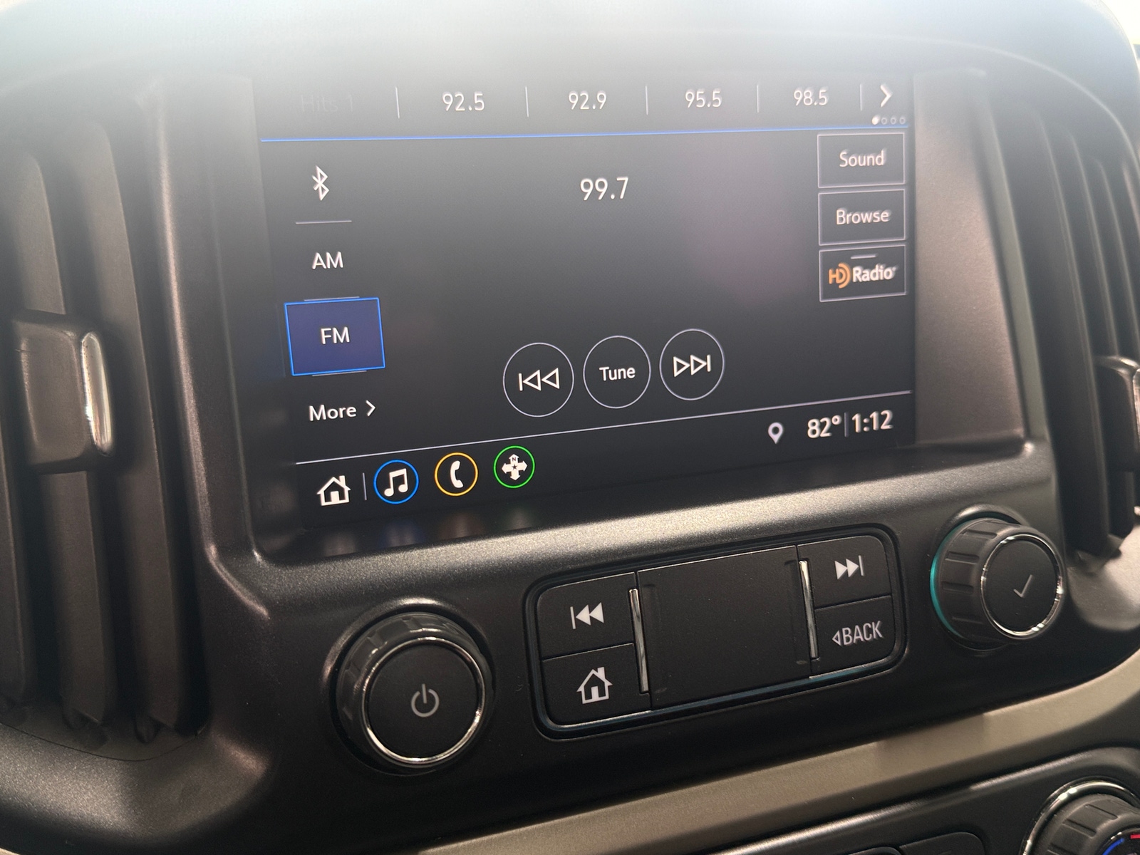 Thumbnail: 2021 Chevrolet Colorado - 3