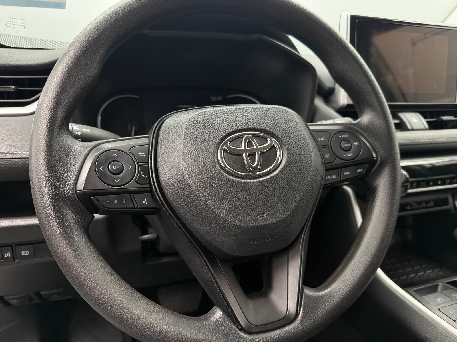 Thumbnail: 2023 Toyota RAV4 - 5