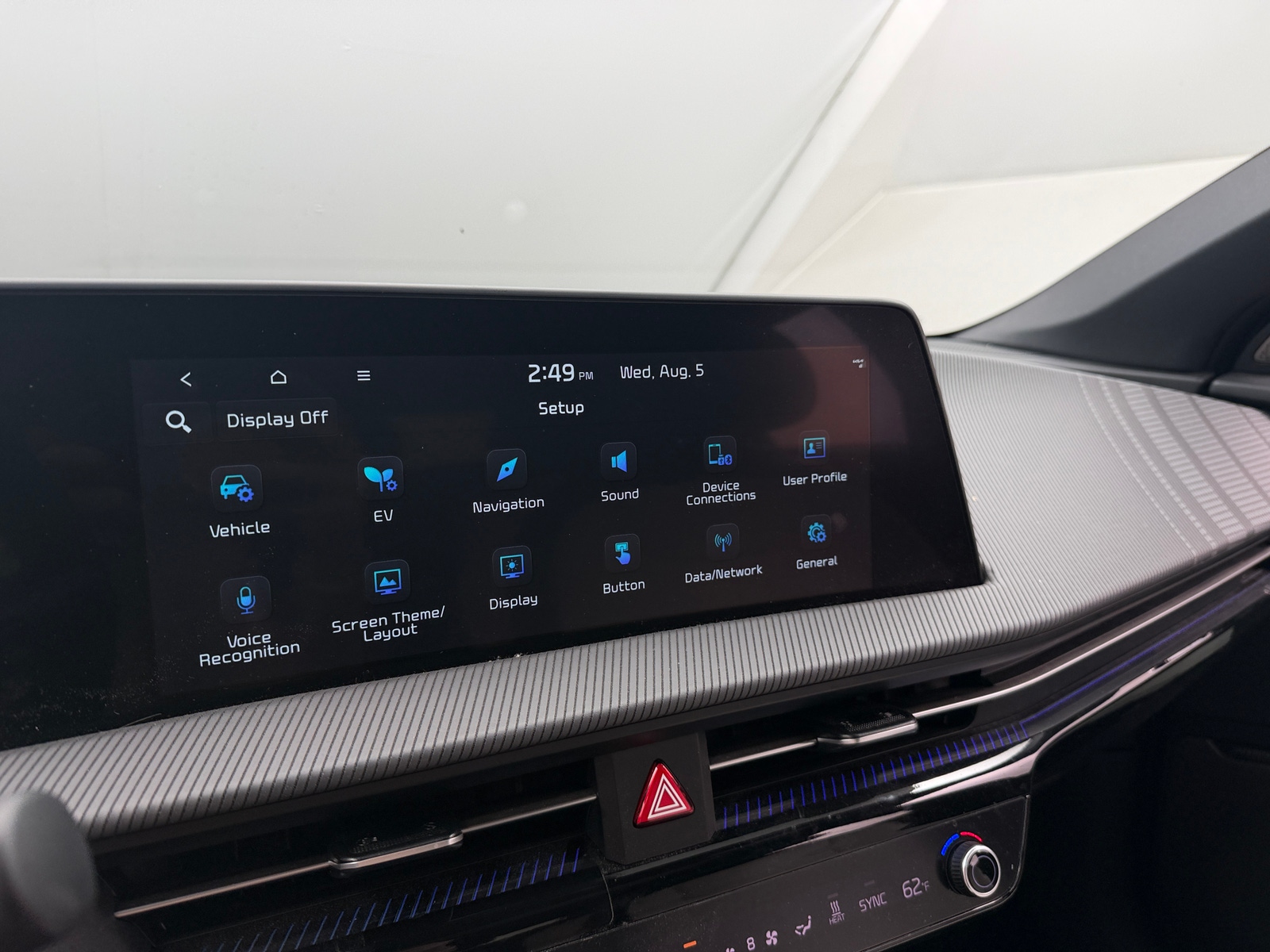 Thumbnail: 2023 Kia EV6 - 3