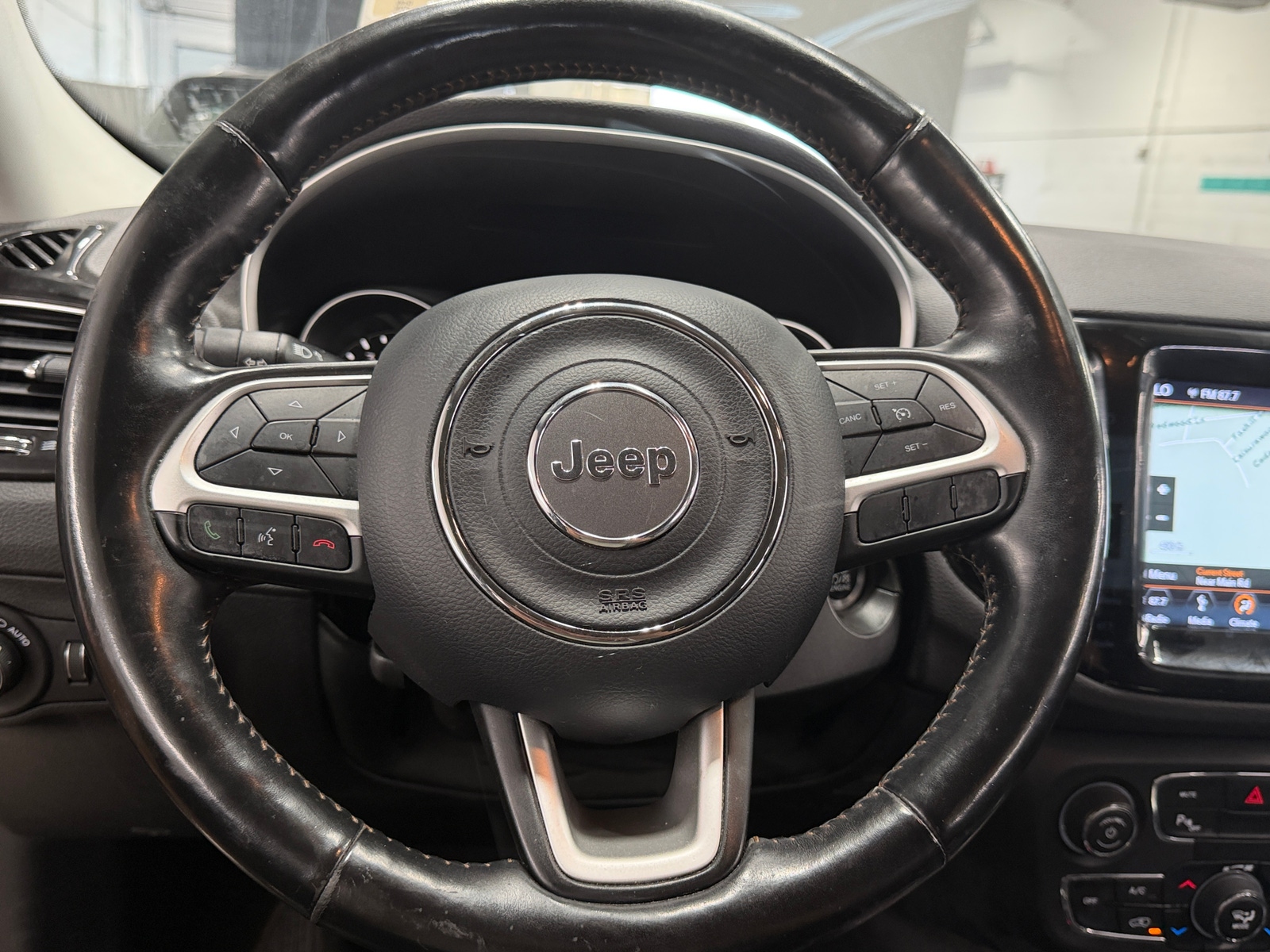 Thumbnail: 2019 Jeep Compass - 4