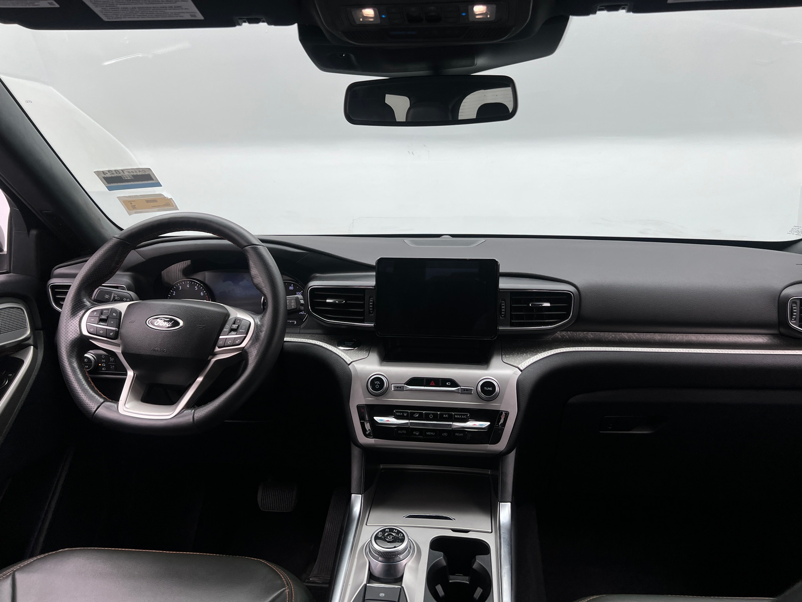 Thumbnail: 2022 Ford Explorer - 2