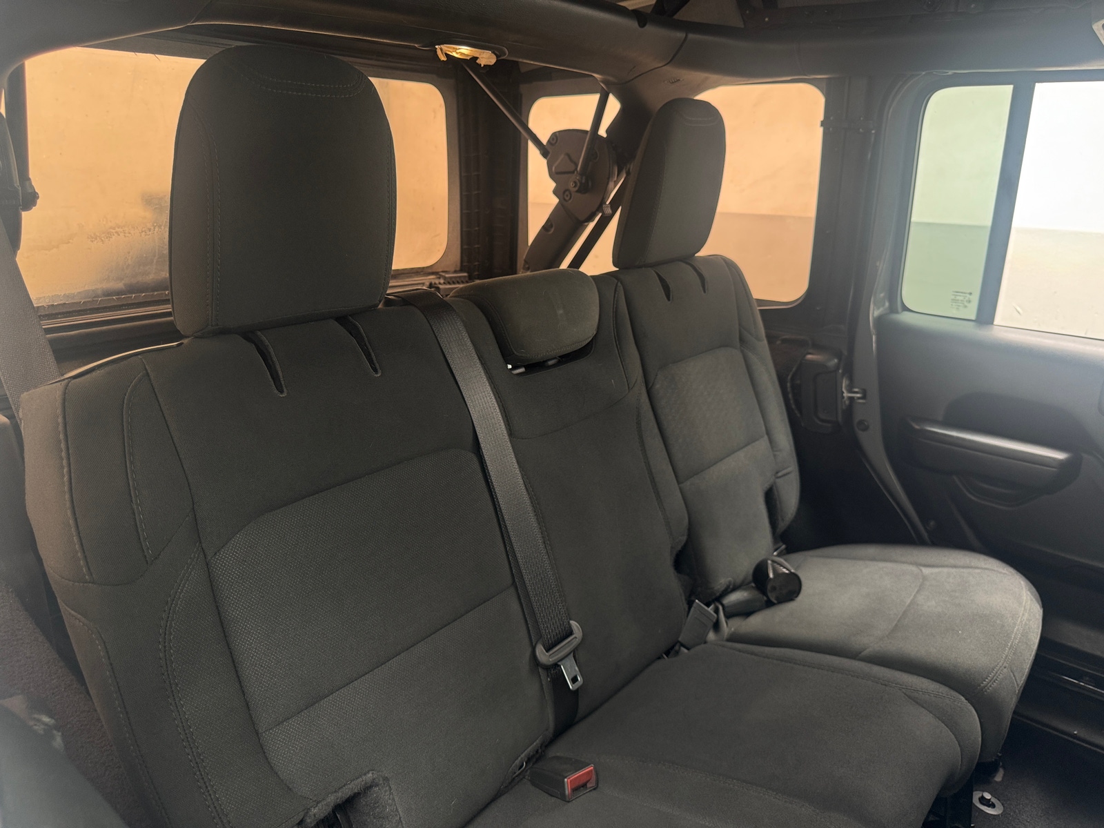 Thumbnail: 2020 Jeep Wrangler - 6