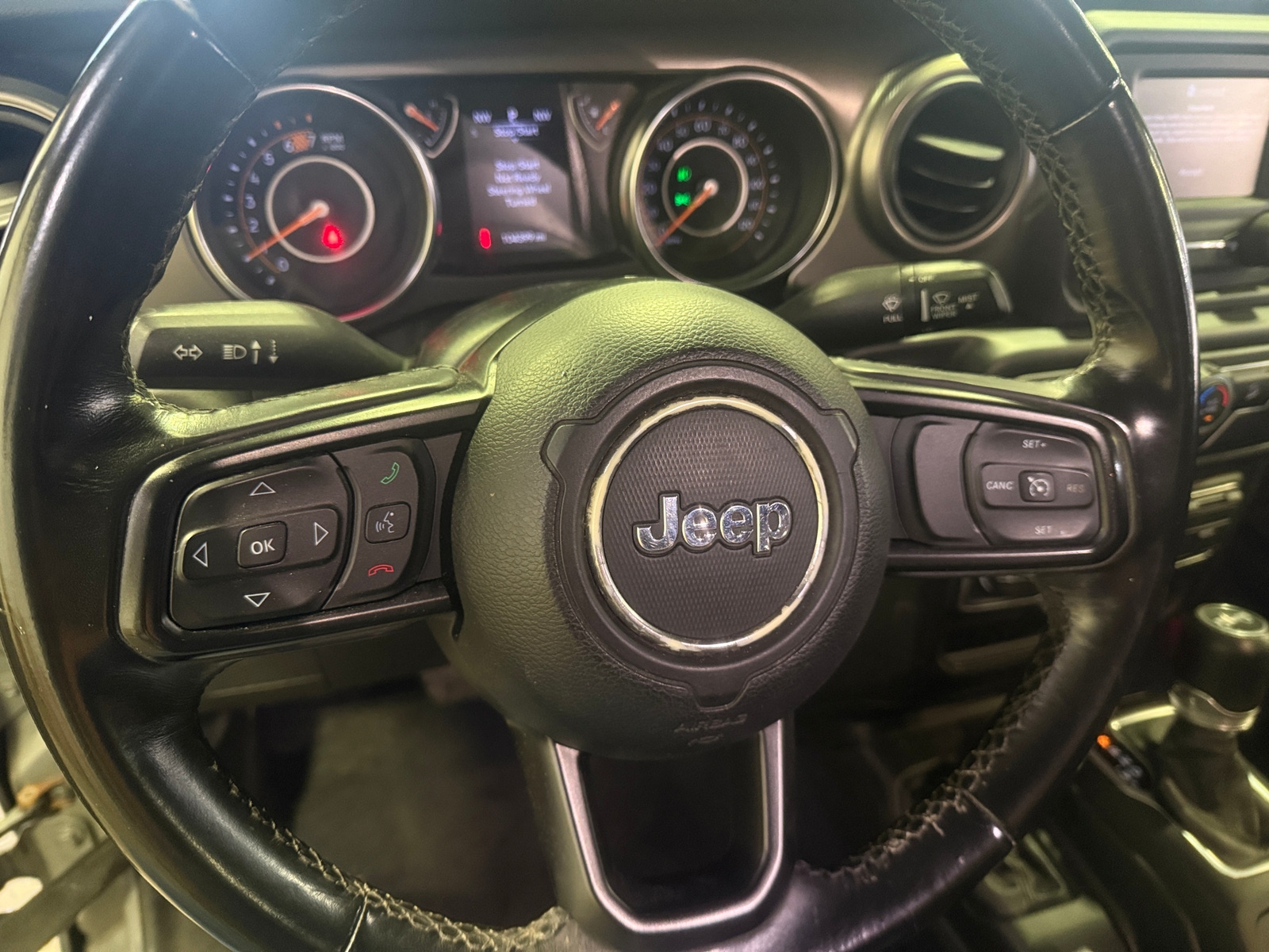 Thumbnail: 2020 Jeep Wrangler - 5