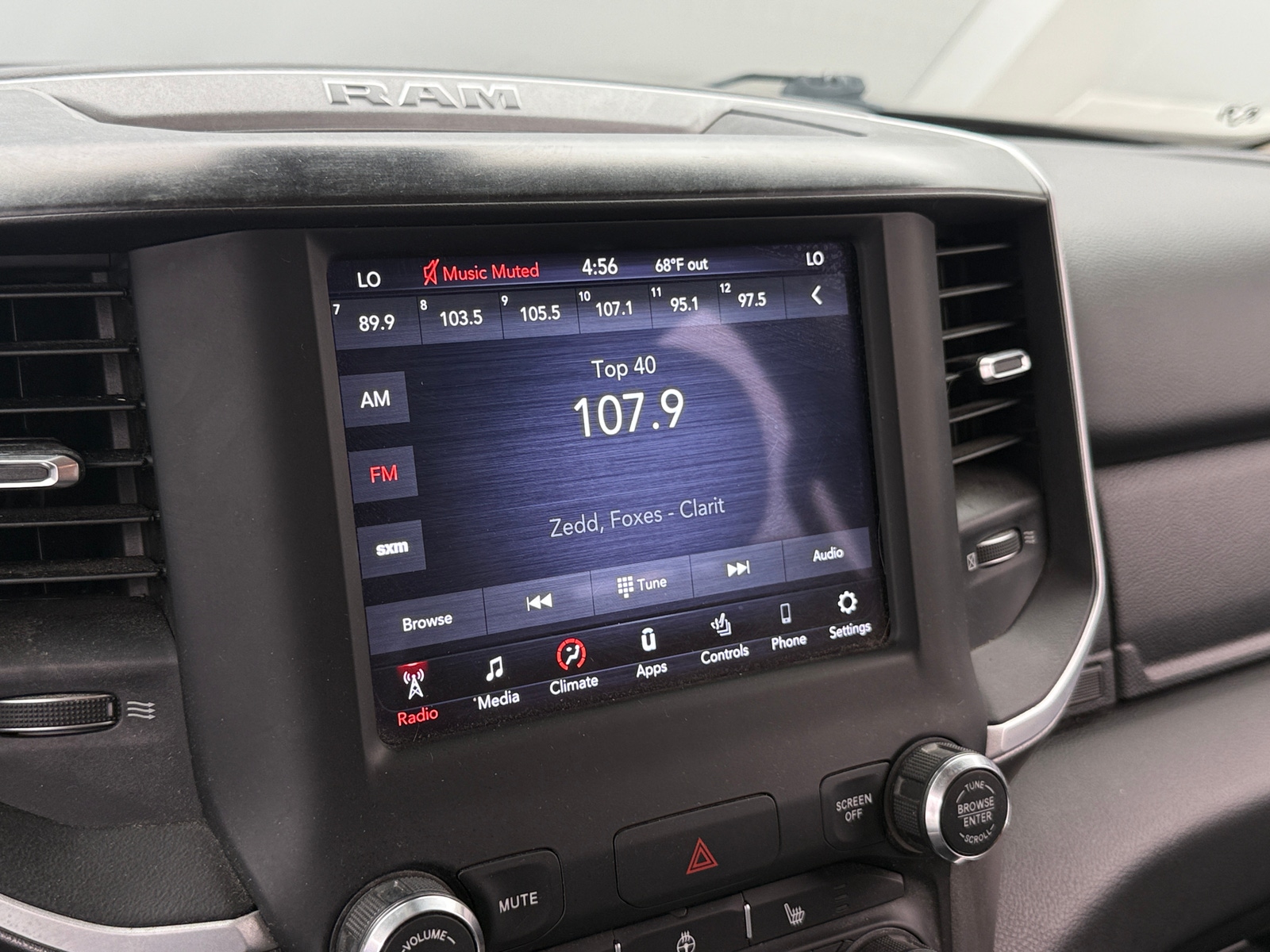 Thumbnail: 2020 RAM 1500 - 4