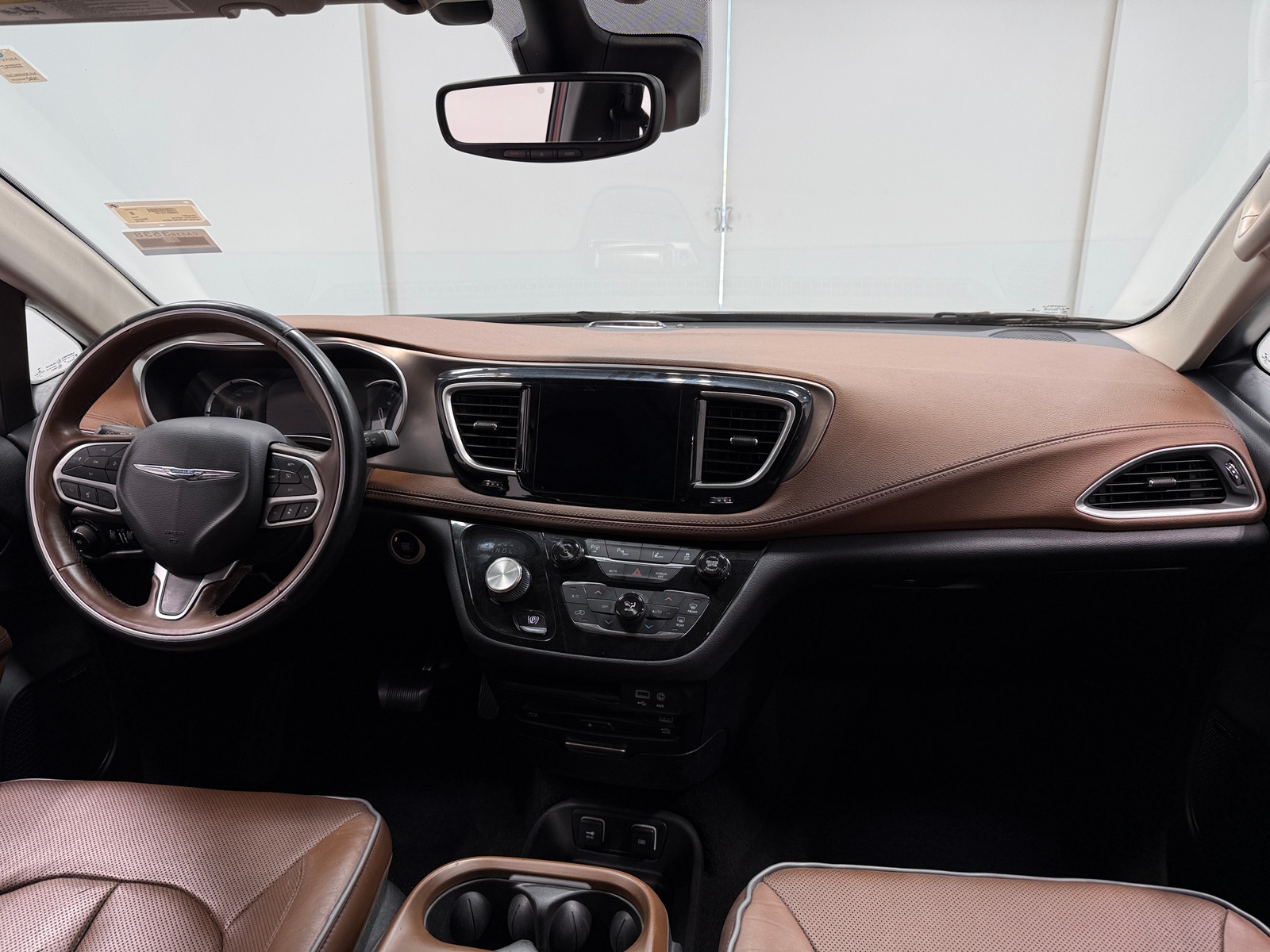 Thumbnail: 2018 Chrysler Pacifica - 2