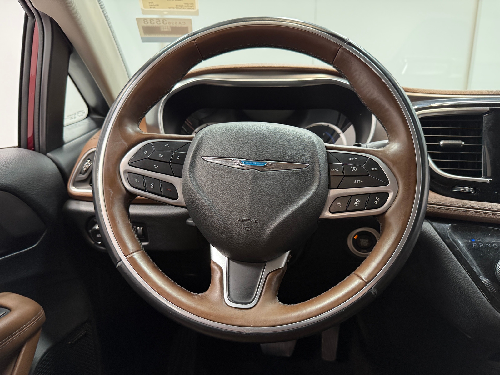 Thumbnail: 2018 Chrysler Pacifica - 4