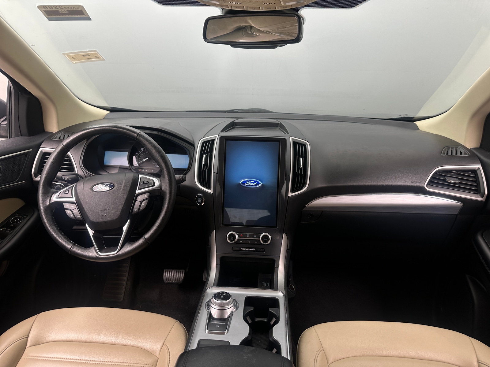 Thumbnail: 2022 Ford Edge - 2