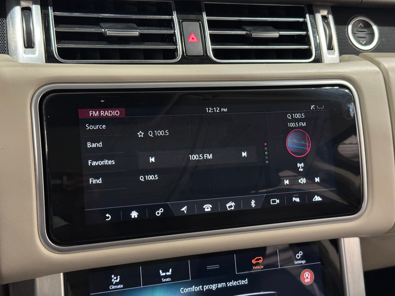 Thumbnail: 2021 Land Rover Range Rover - 3