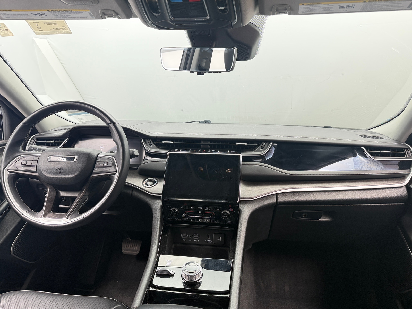 Thumbnail: 2022 Jeep Grand Cherokee L - 2