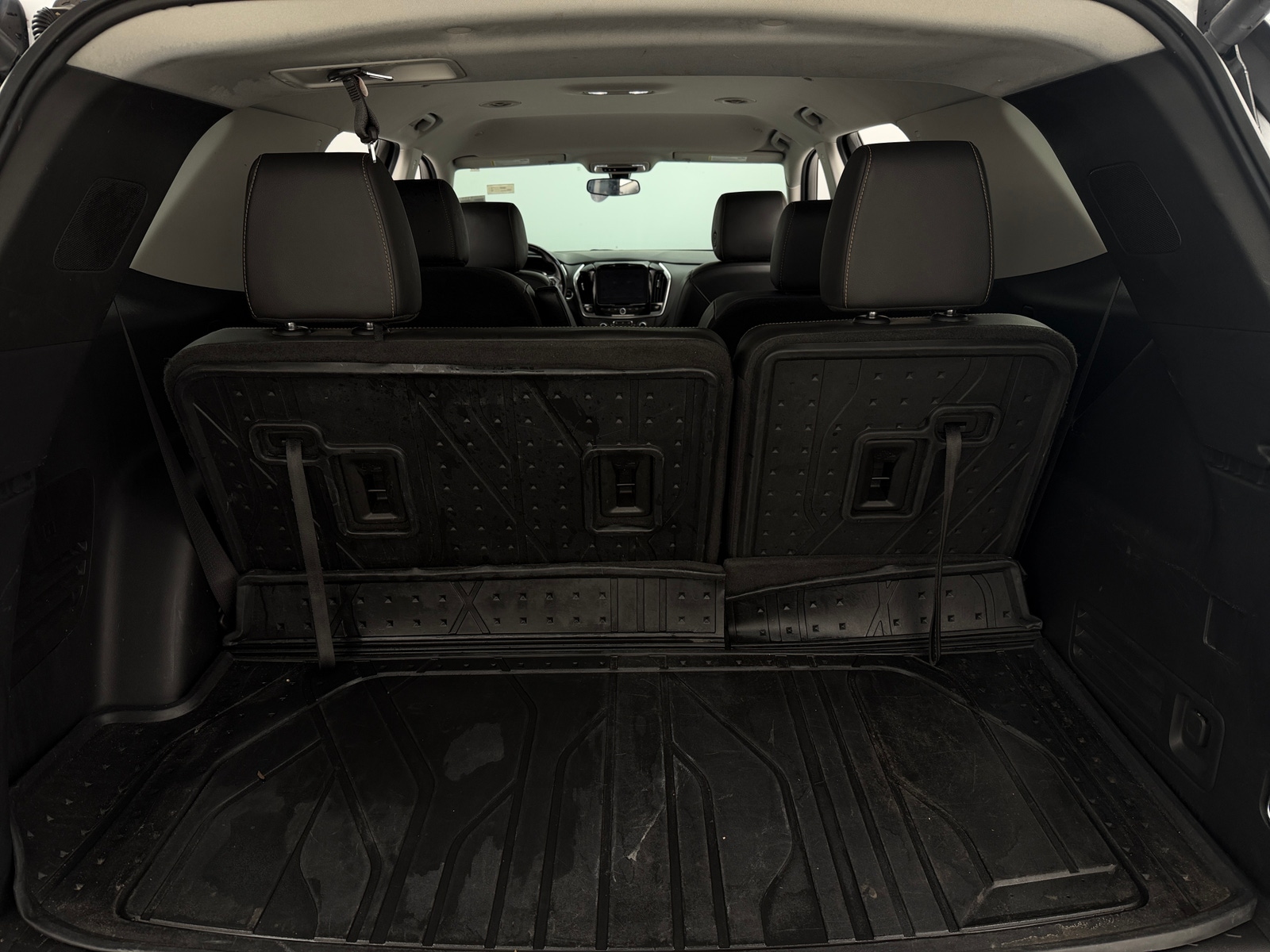 Thumbnail: 2021 Chevrolet Traverse - 6