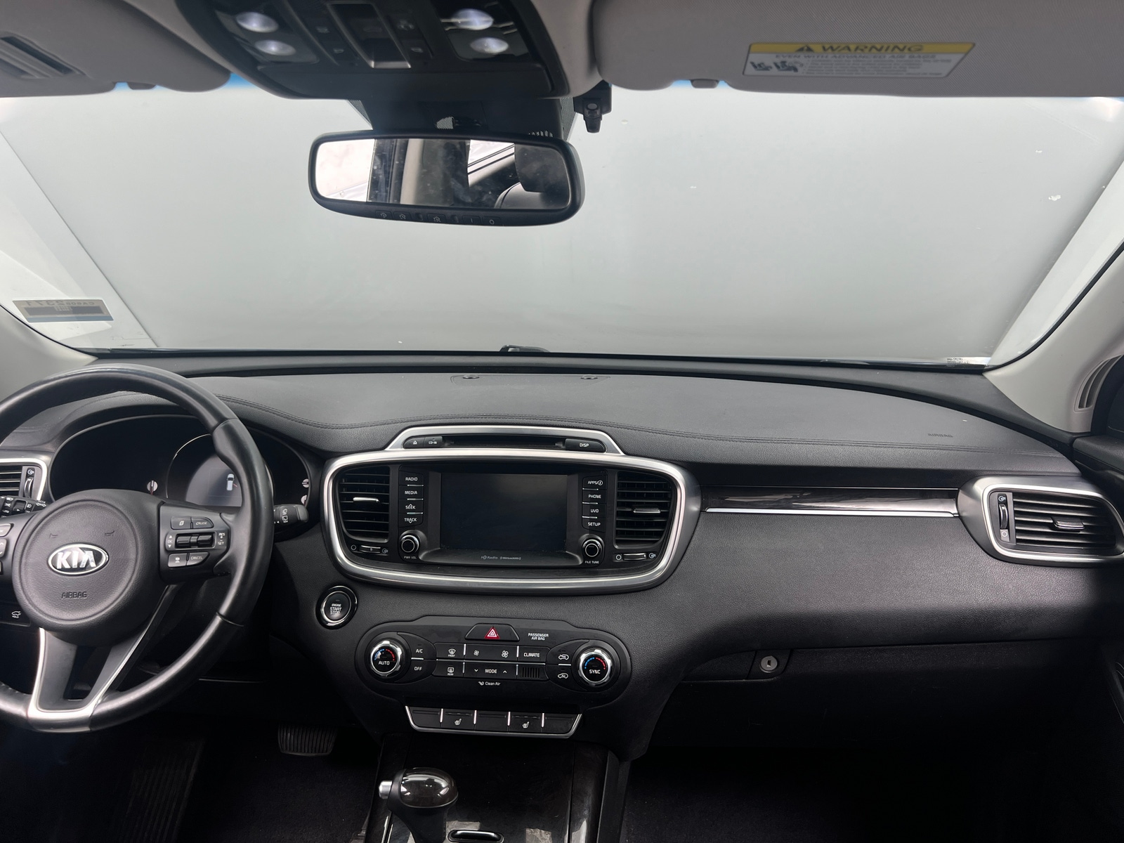 Thumbnail: 2018 Kia Sorento - 2