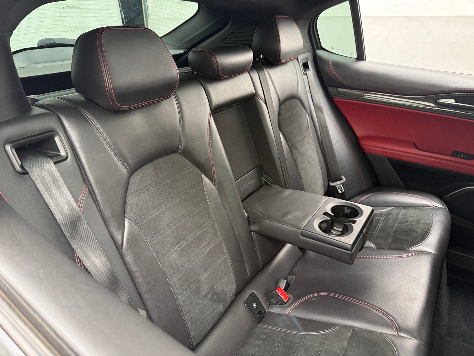 Thumbnail: 2019 Alfa Romeo Stelvio - 5